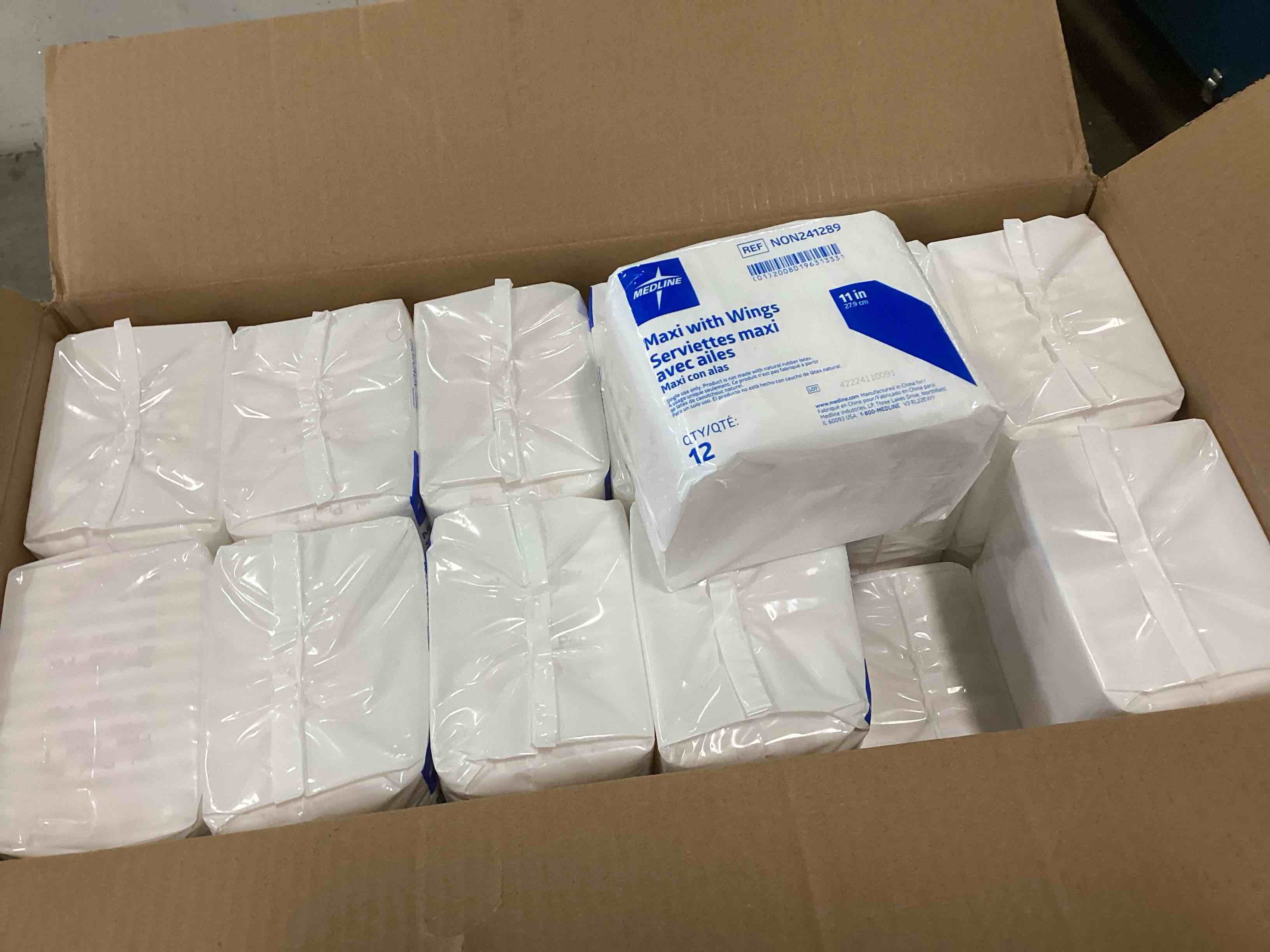 https://s3.amazonaws.com/lotting-images-prod/bidfta/PNK2184183_1744901498966.jpeg