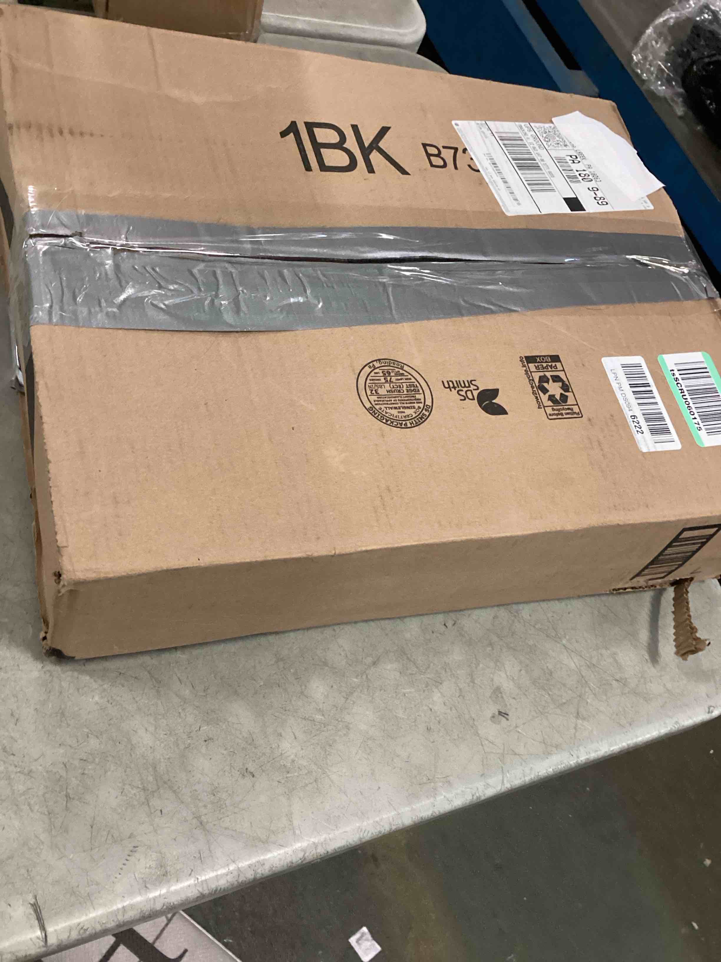 https://s3.amazonaws.com/lotting-images-prod/bidfta/PNK2184311_1744919937699.jpeg
