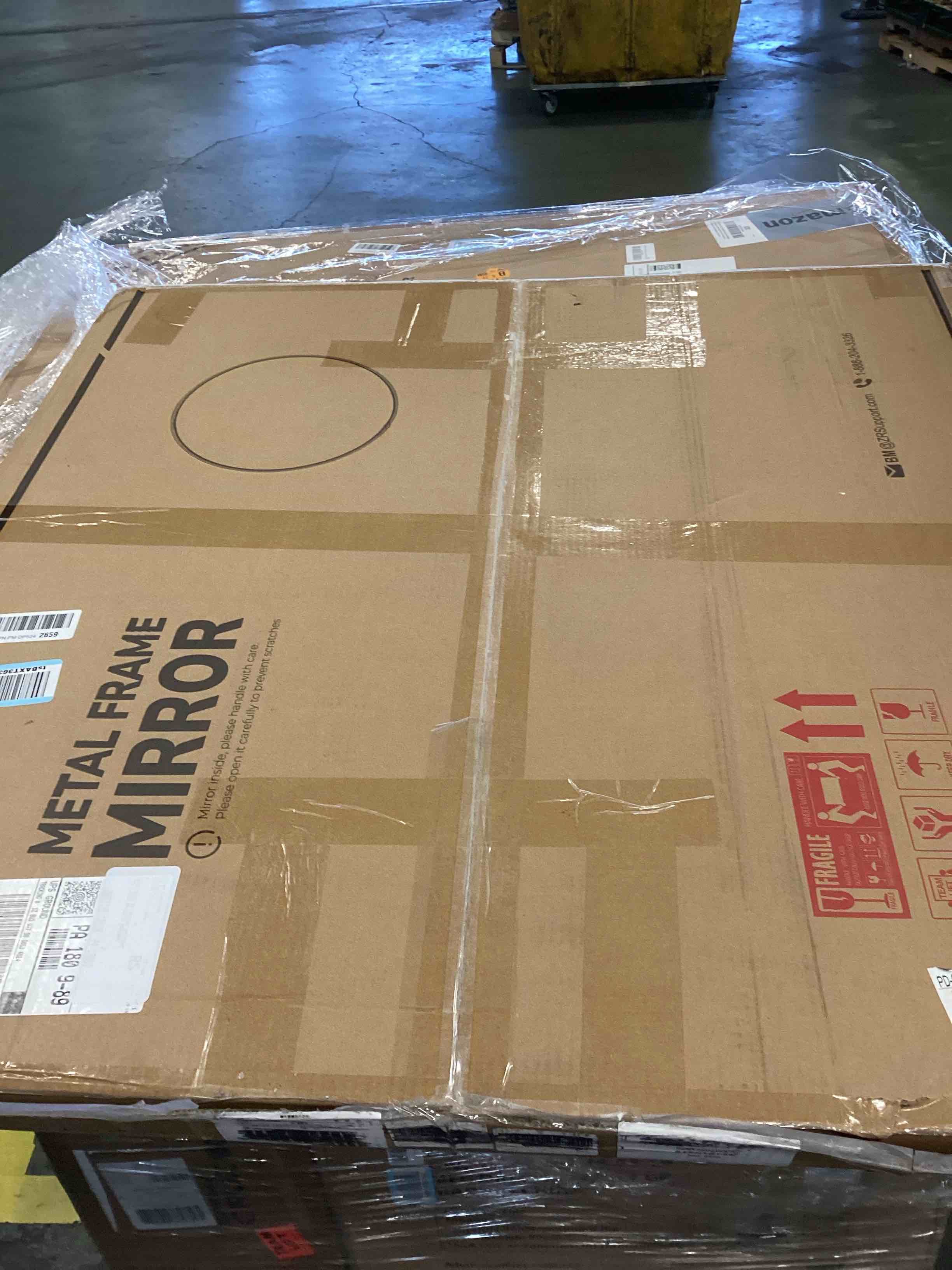 https://s3.amazonaws.com/lotting-images-prod/bidfta/PNK2186398_1746019855334.jpeg