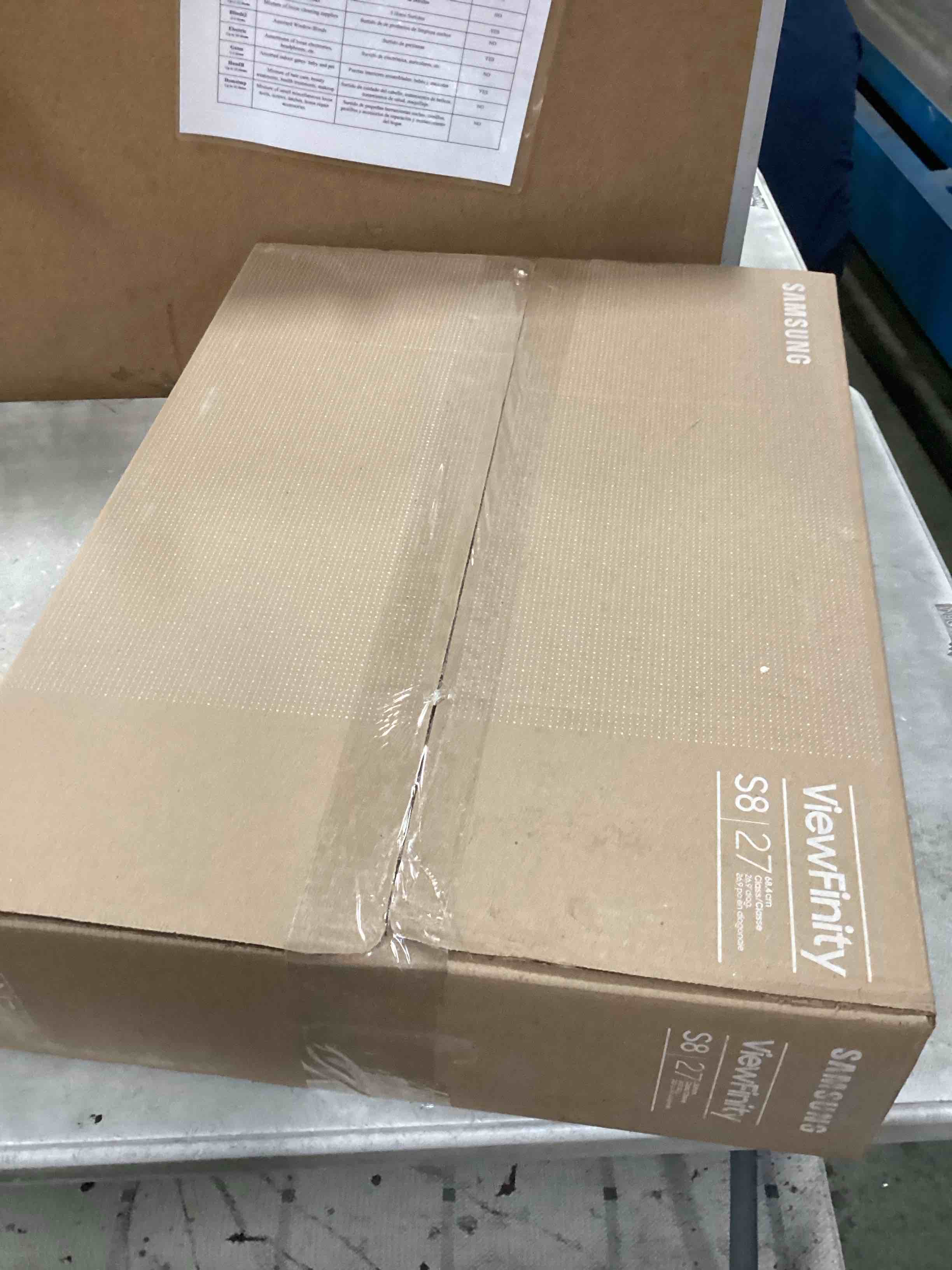 https://s3.amazonaws.com/lotting-images-prod/bidfta/PNK2186504_1746103014269.jpeg