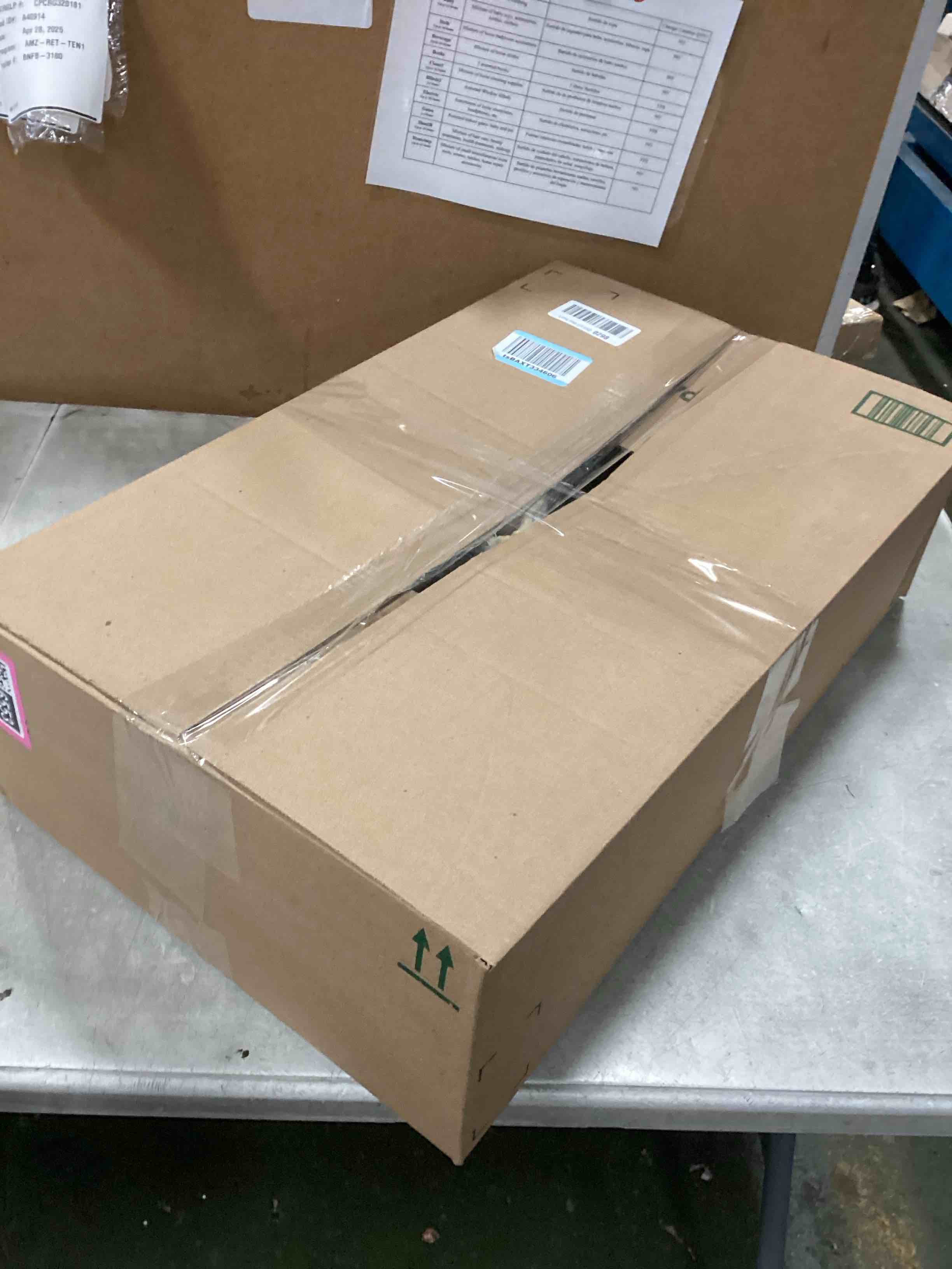 https://s3.amazonaws.com/lotting-images-prod/bidfta/PNK2186553_1746129125724.jpeg