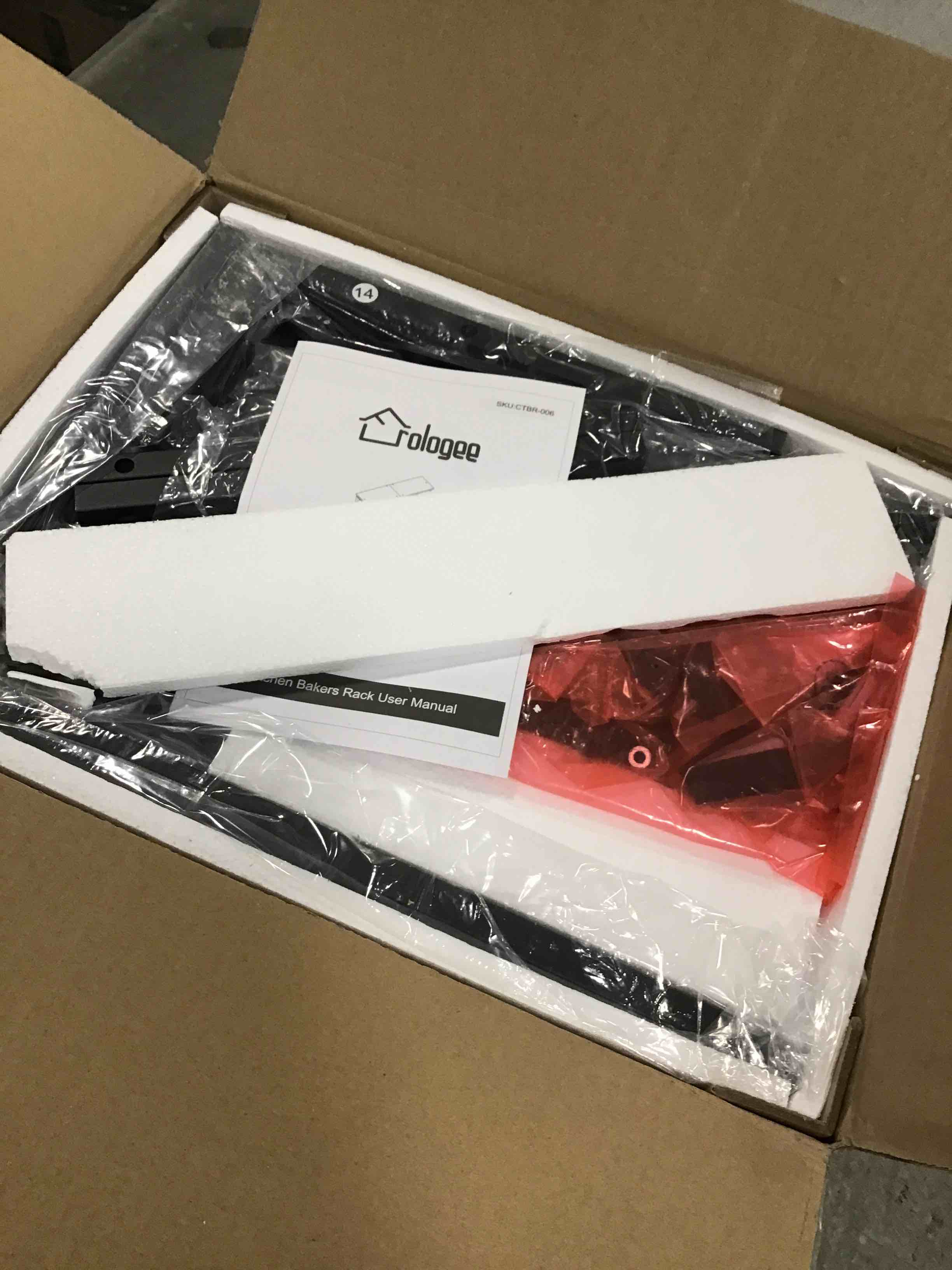 https://s3.amazonaws.com/lotting-images-prod/bidfta/PNK2186571_1746537578155.jpeg