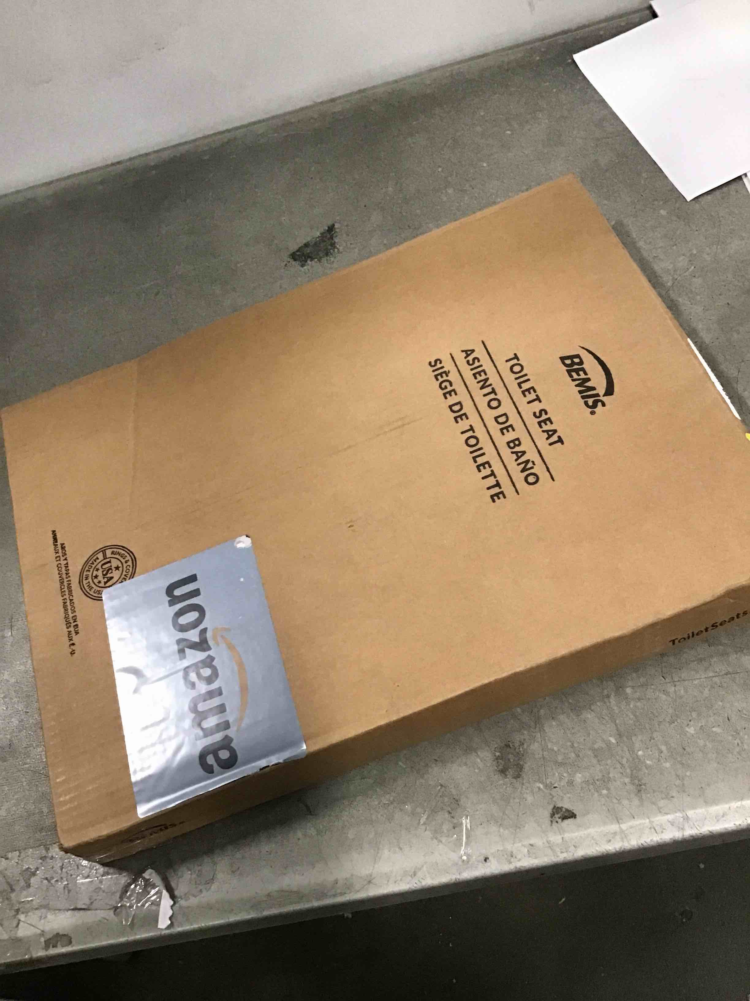 https://s3.amazonaws.com/lotting-images-prod/bidfta/PNK2186582_1746538713434.jpeg