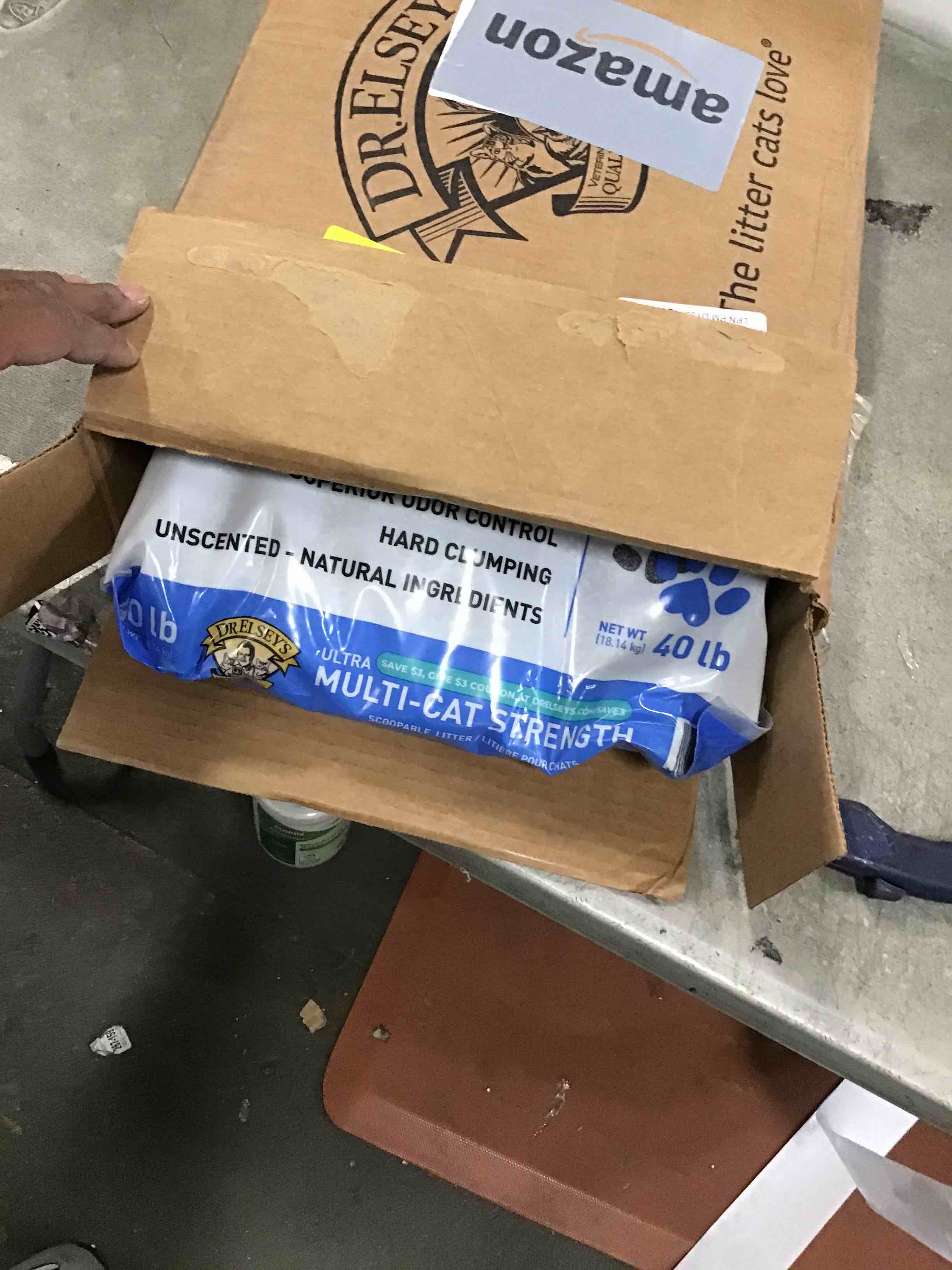 https://s3.amazonaws.com/lotting-images-prod/bidfta/PNK2187000_1746798074964.jpeg