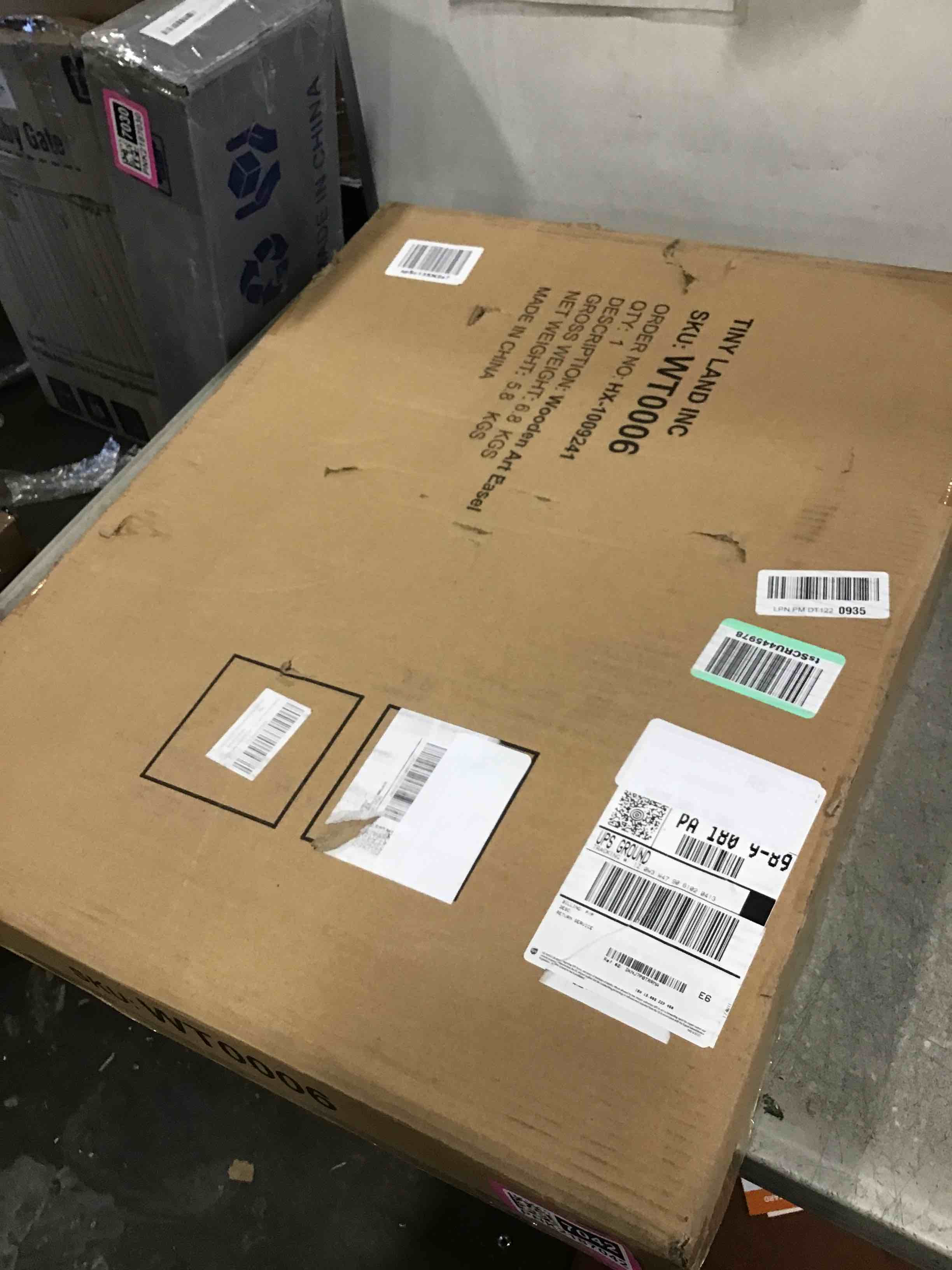 https://s3.amazonaws.com/lotting-images-prod/bidfta/PNK2187042_1746805290331.jpeg