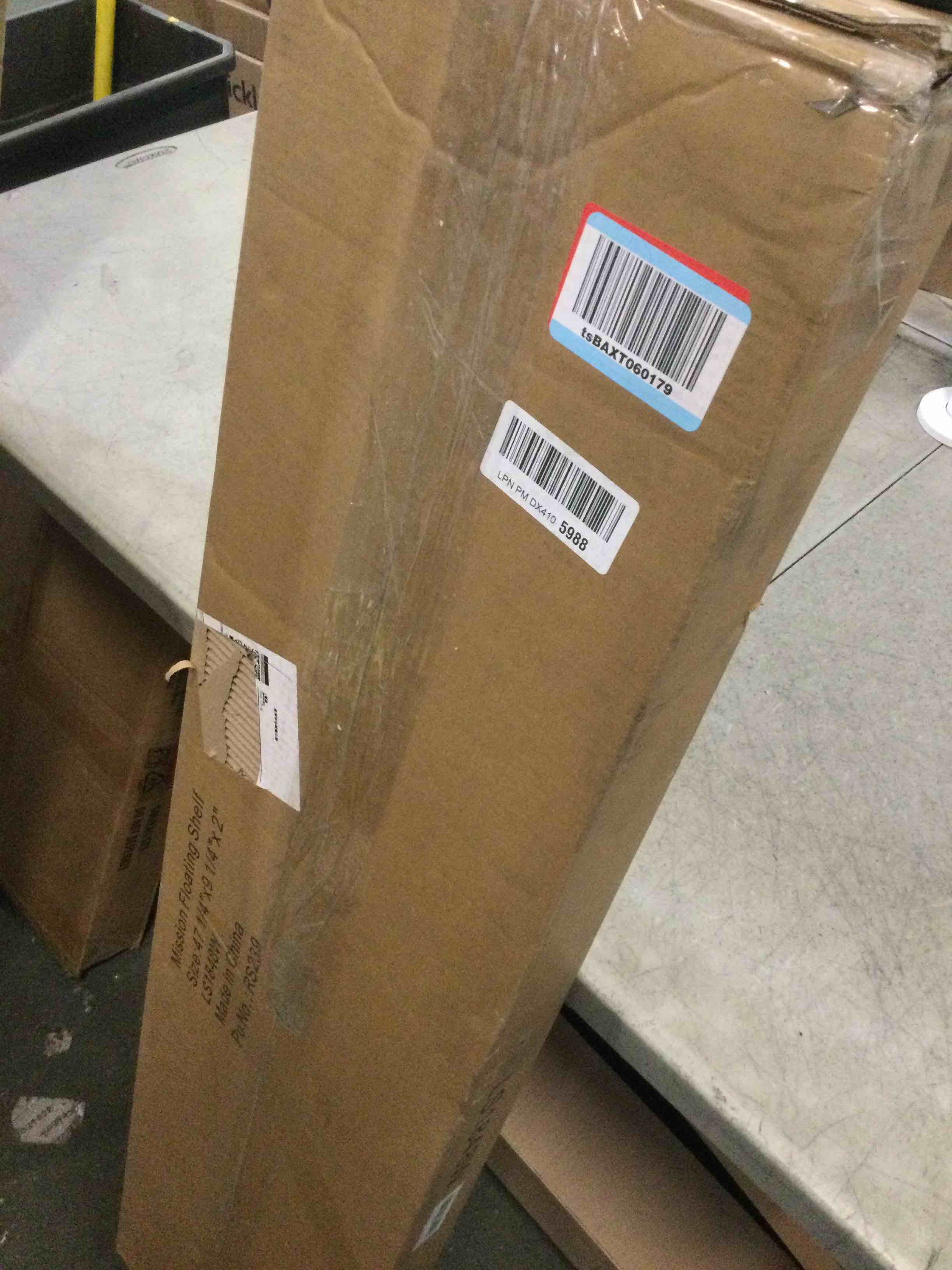 https://s3.amazonaws.com/lotting-images-prod/bidfta/PNK2187133_1748972796596.jpeg