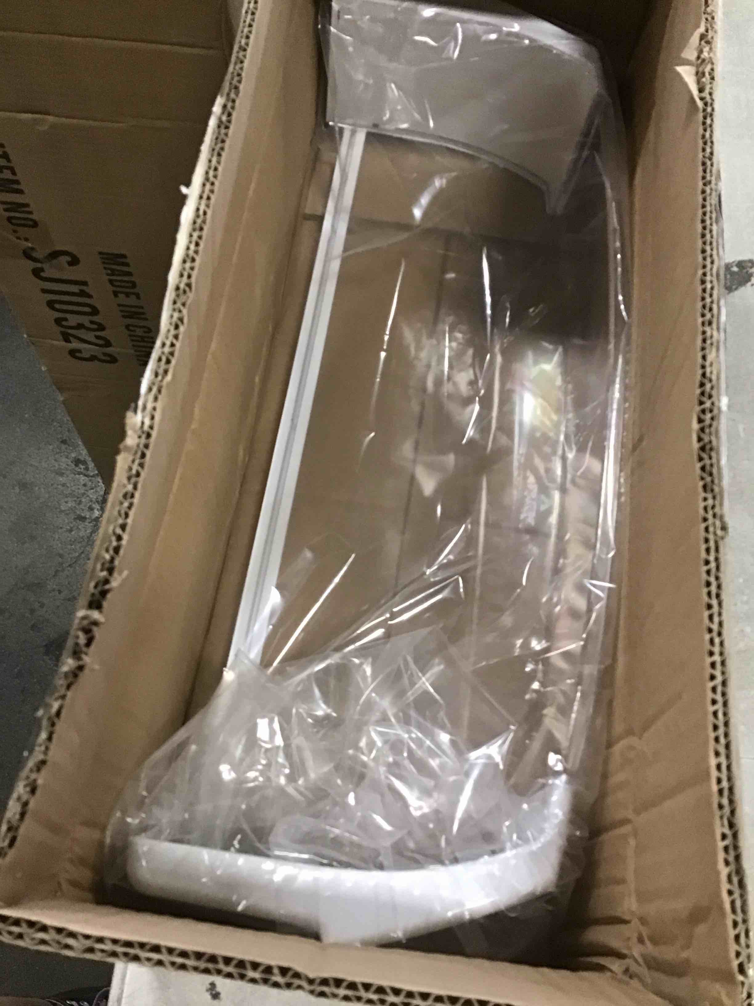 https://s3.amazonaws.com/lotting-images-prod/bidfta/PNK2187594_1749146086404.jpeg