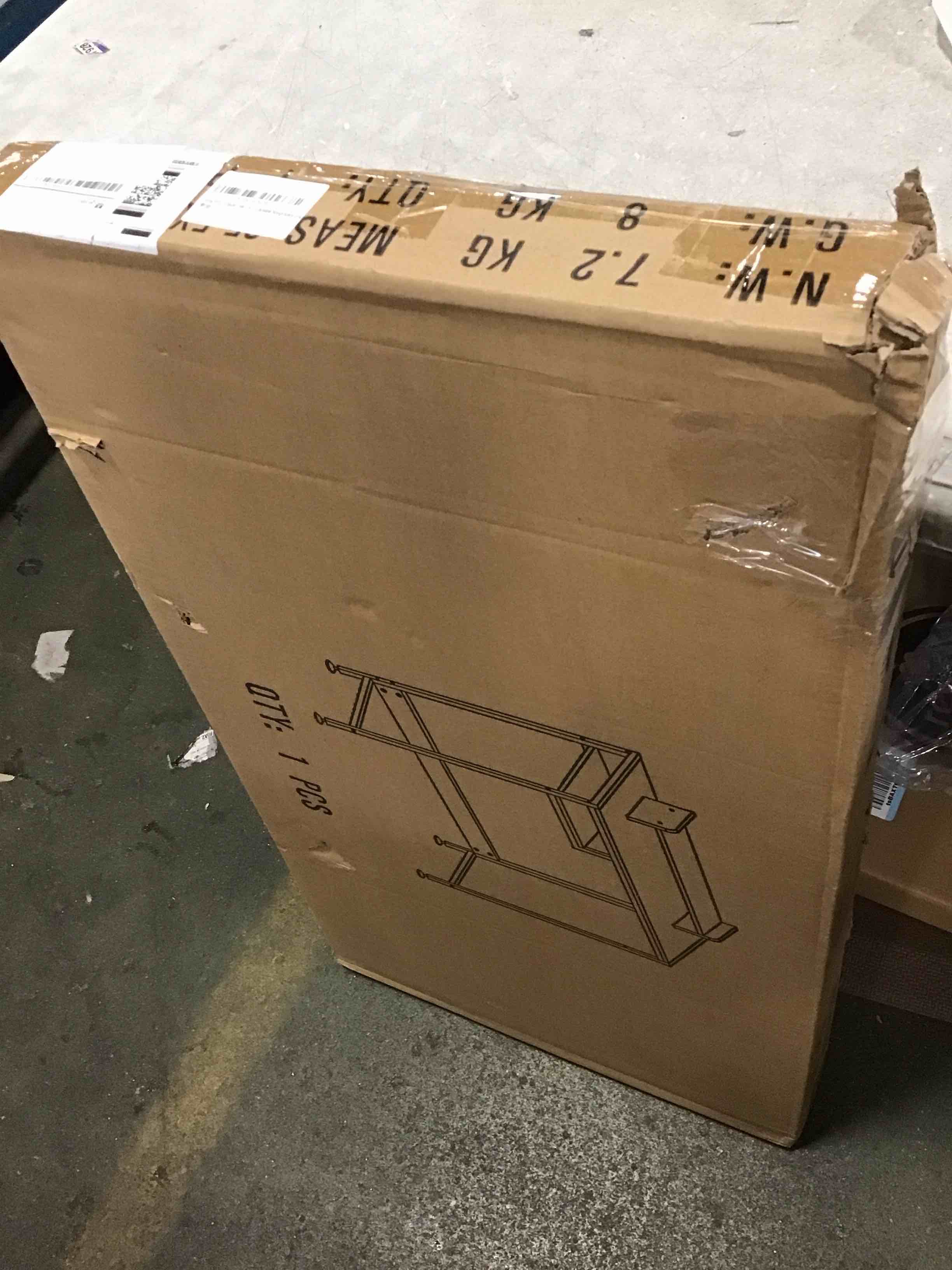 https://s3.amazonaws.com/lotting-images-prod/bidfta/PNK2187776_1749225375123.jpeg