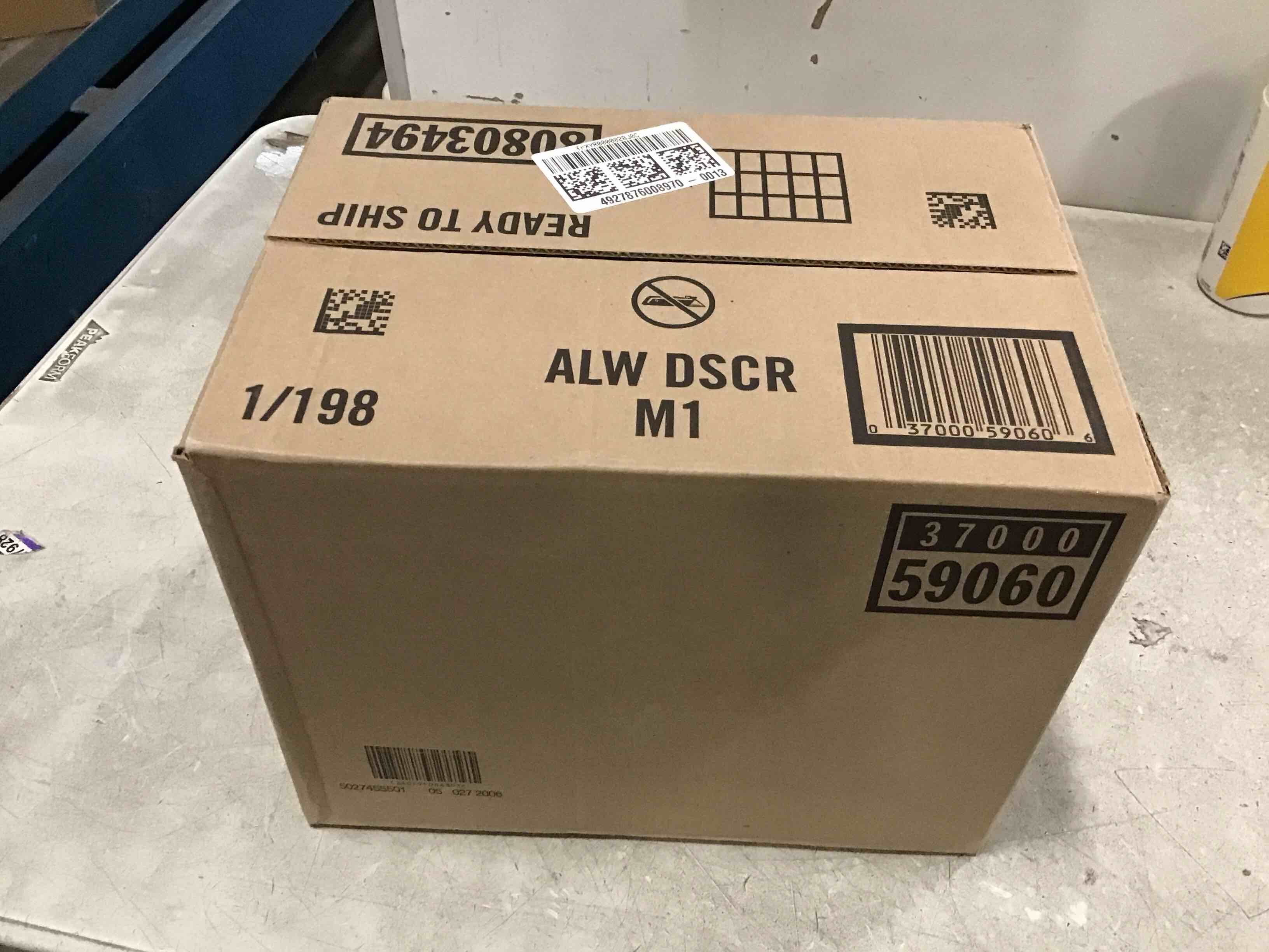https://s3.amazonaws.com/lotting-images-prod/bidfta/PNK2187906_1749307273987.jpeg