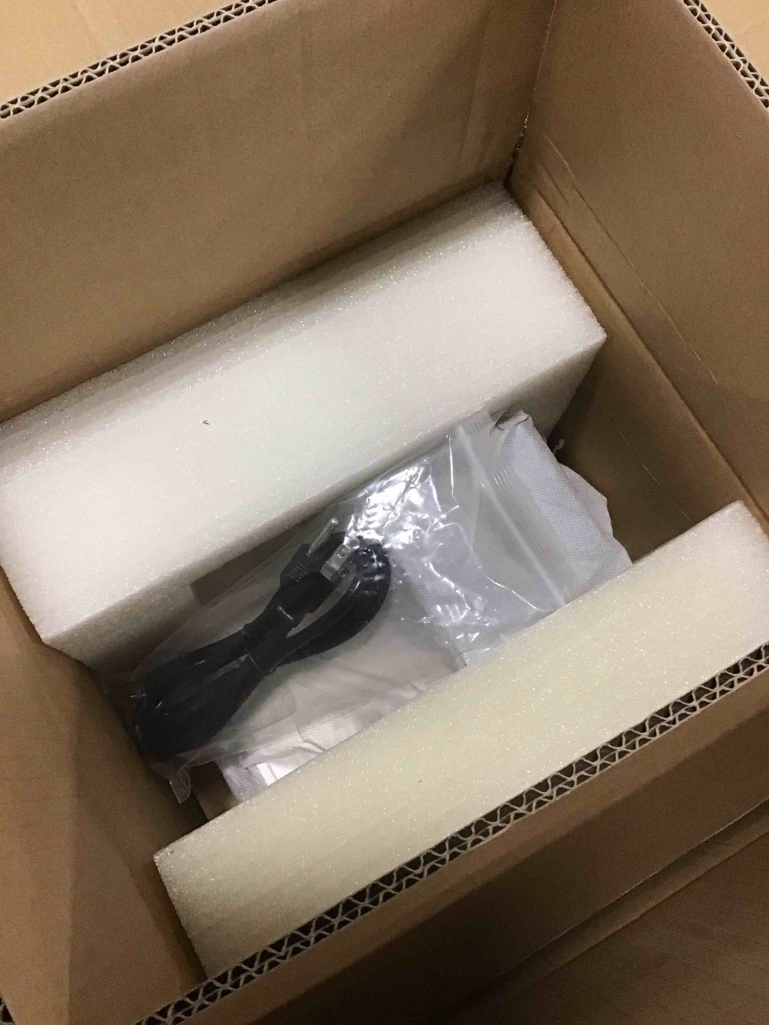 https://s3.amazonaws.com/lotting-images-prod/bidfta/PNK2187943_1749315290172.jpeg