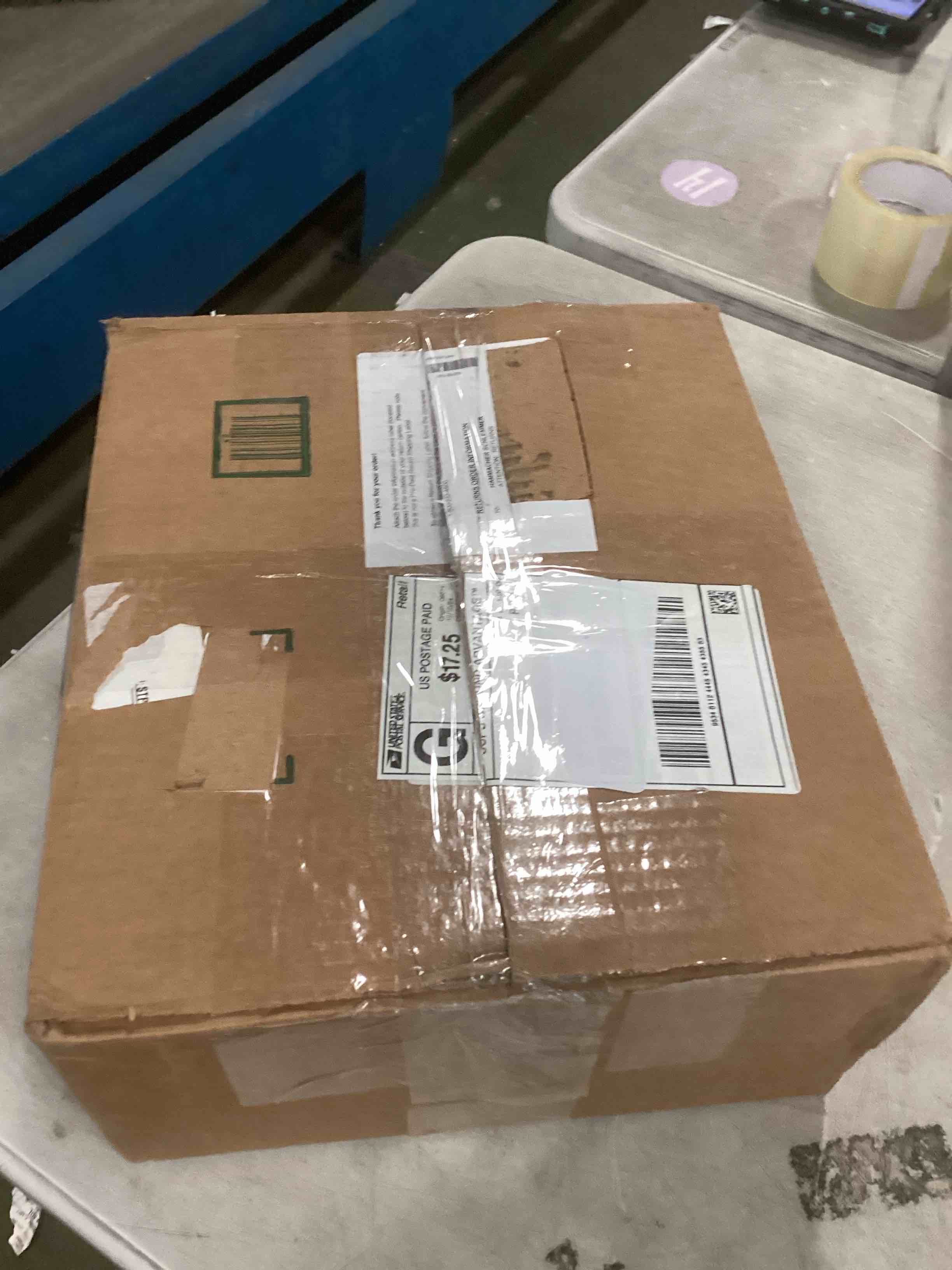 https://s3.amazonaws.com/lotting-images-prod/bidfta/PNK2188761_1742924067444.jpeg