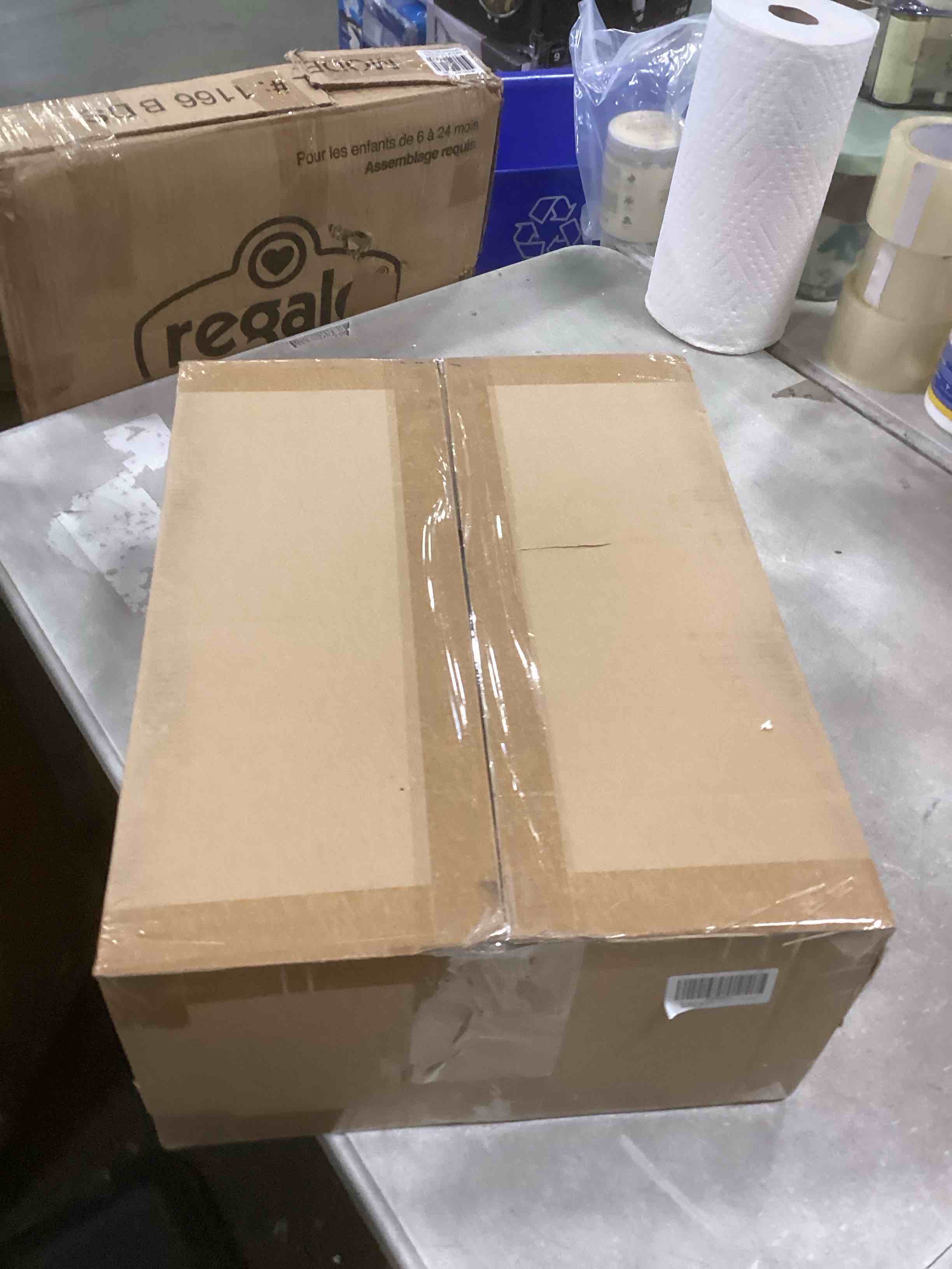 https://s3.amazonaws.com/lotting-images-prod/bidfta/PNK2190189_1743601992121.jpeg