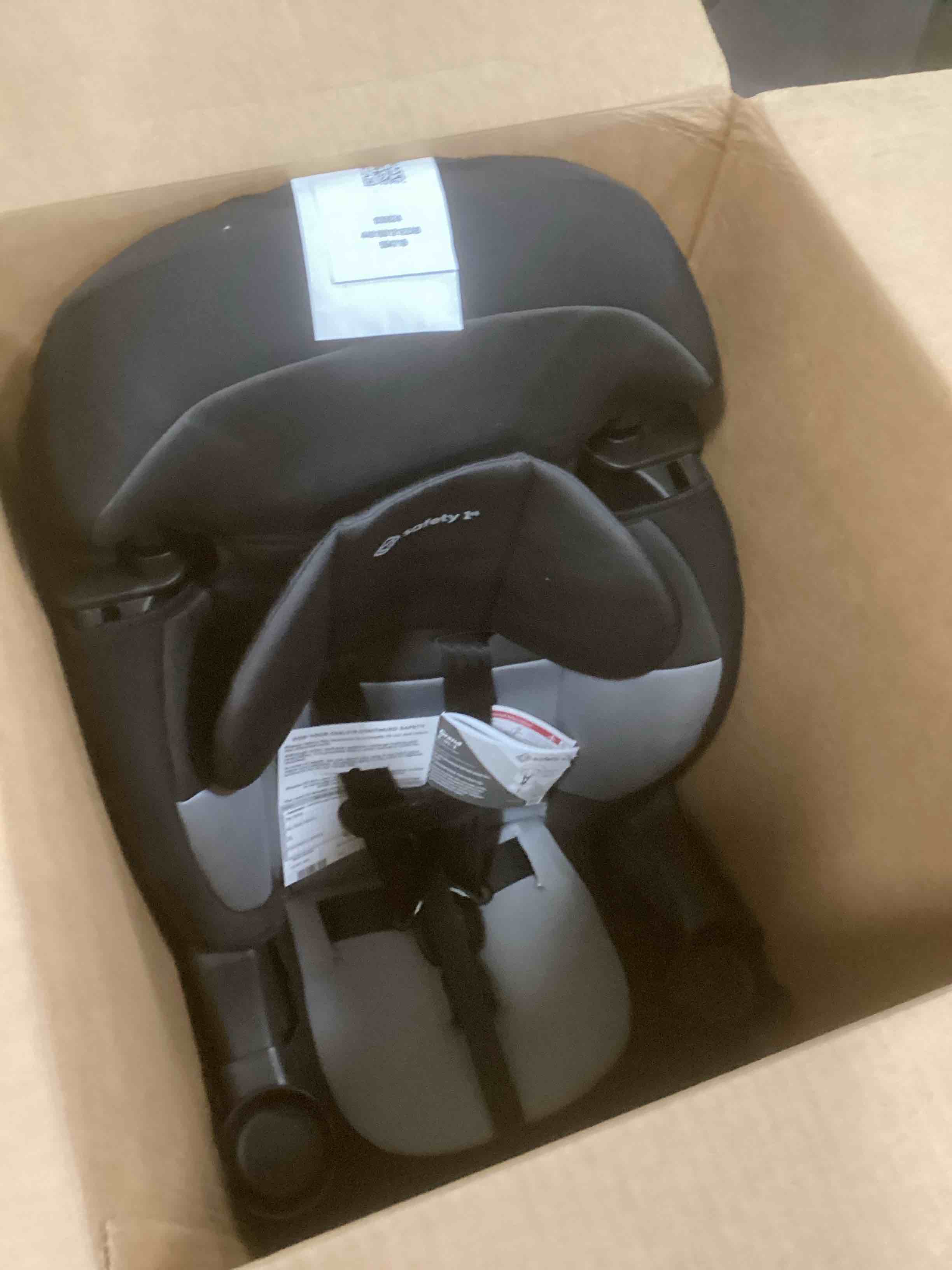 https://s3.amazonaws.com/lotting-images-prod/bidfta/PNK2190286_1743615011912.jpeg