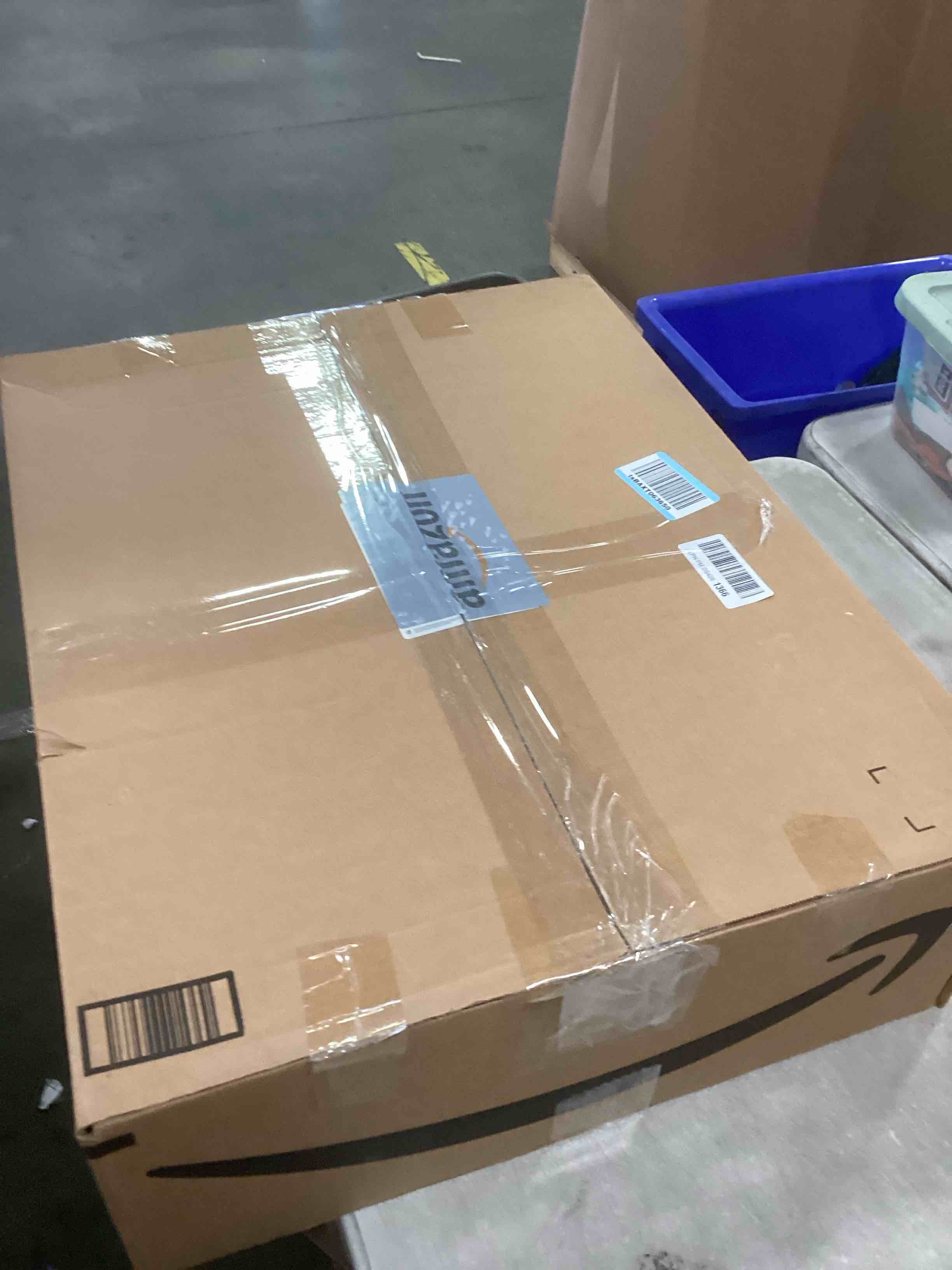 https://s3.amazonaws.com/lotting-images-prod/bidfta/PNK2190323_1743618401405.jpeg