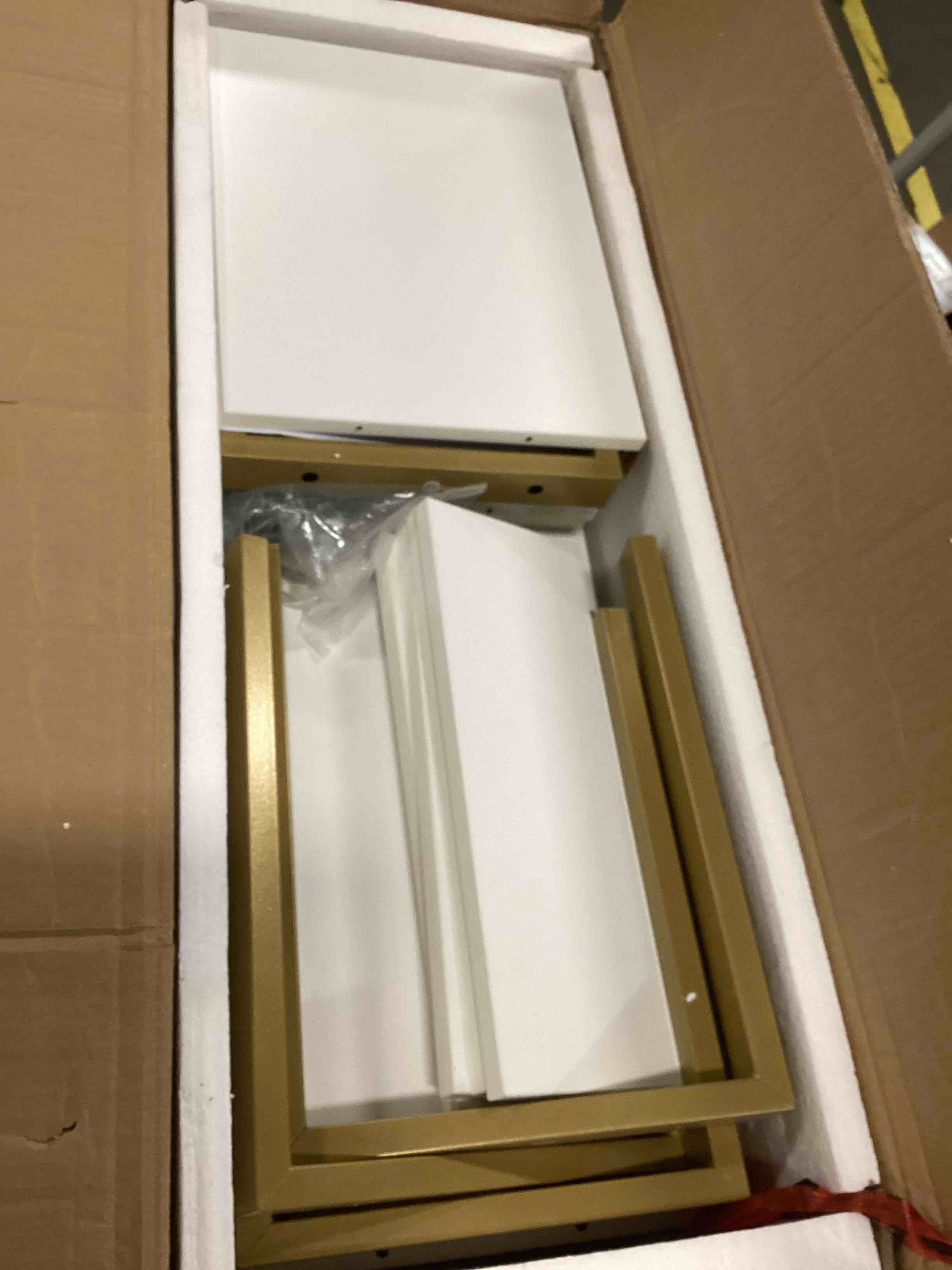 https://s3.amazonaws.com/lotting-images-prod/bidfta/PNK2191106_1743772440311.jpeg