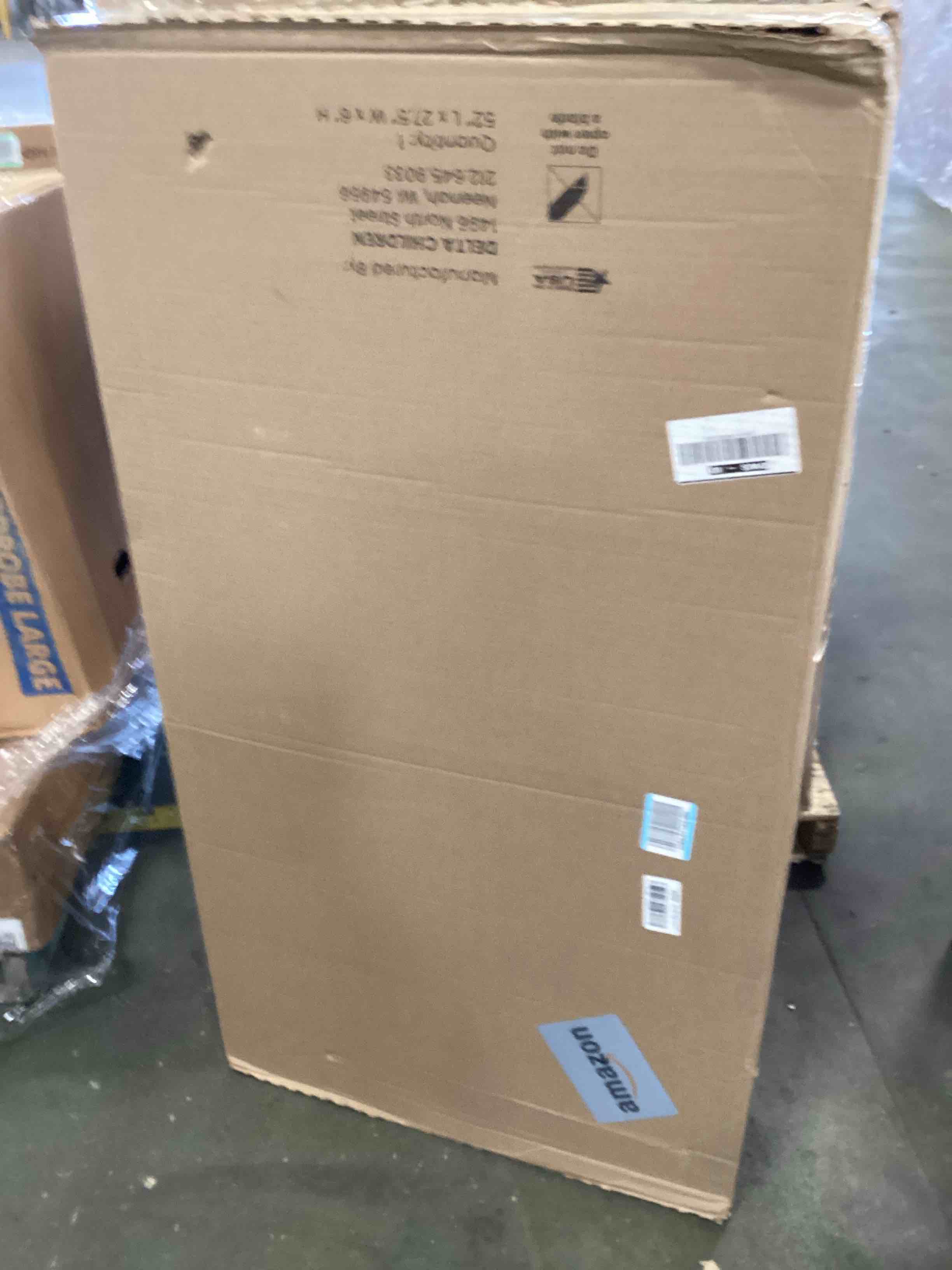 https://s3.amazonaws.com/lotting-images-prod/bidfta/PNK2191750_1744205836584.jpeg