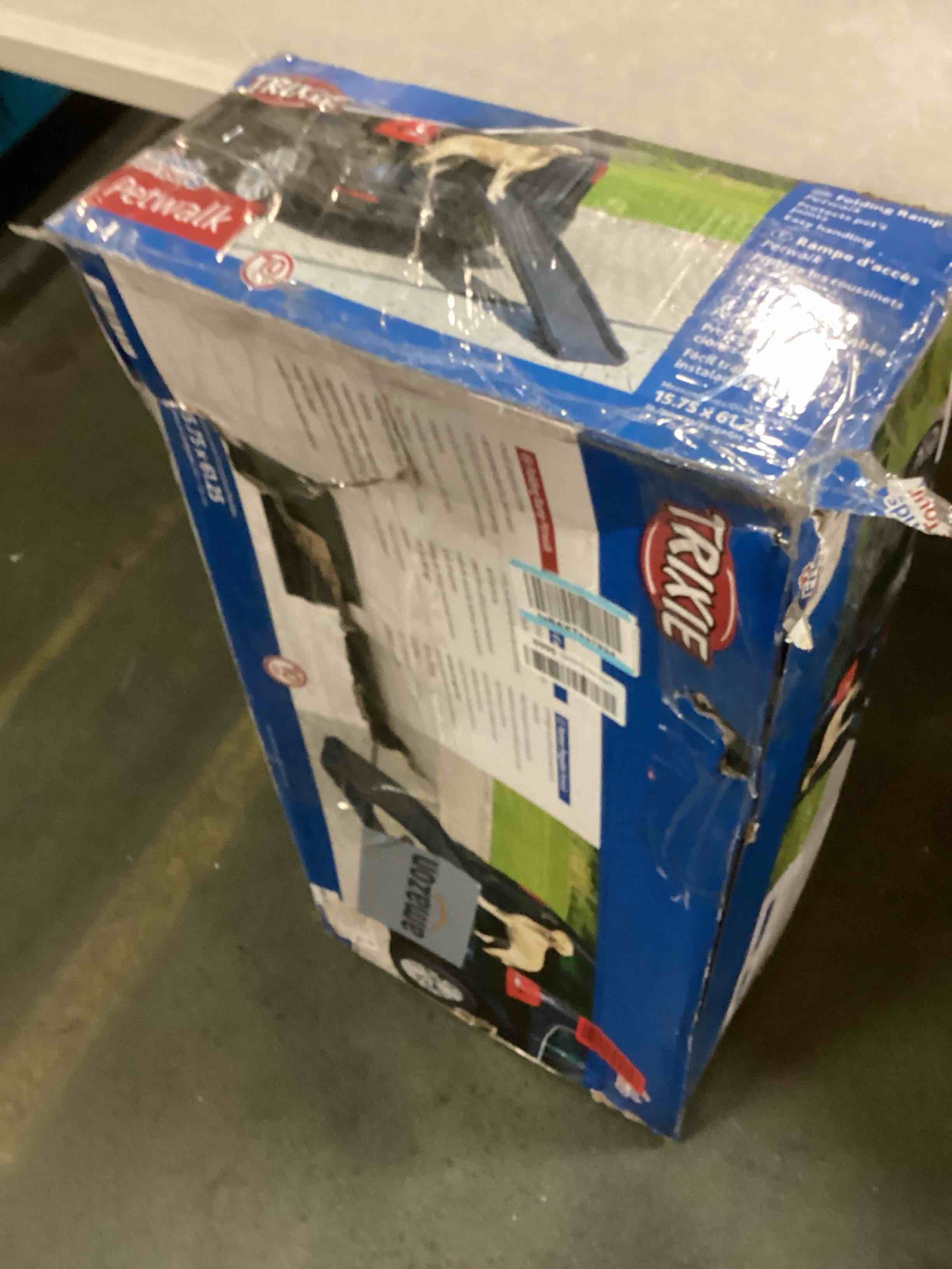 https://s3.amazonaws.com/lotting-images-prod/bidfta/PNK2193946_1745844531585.jpeg