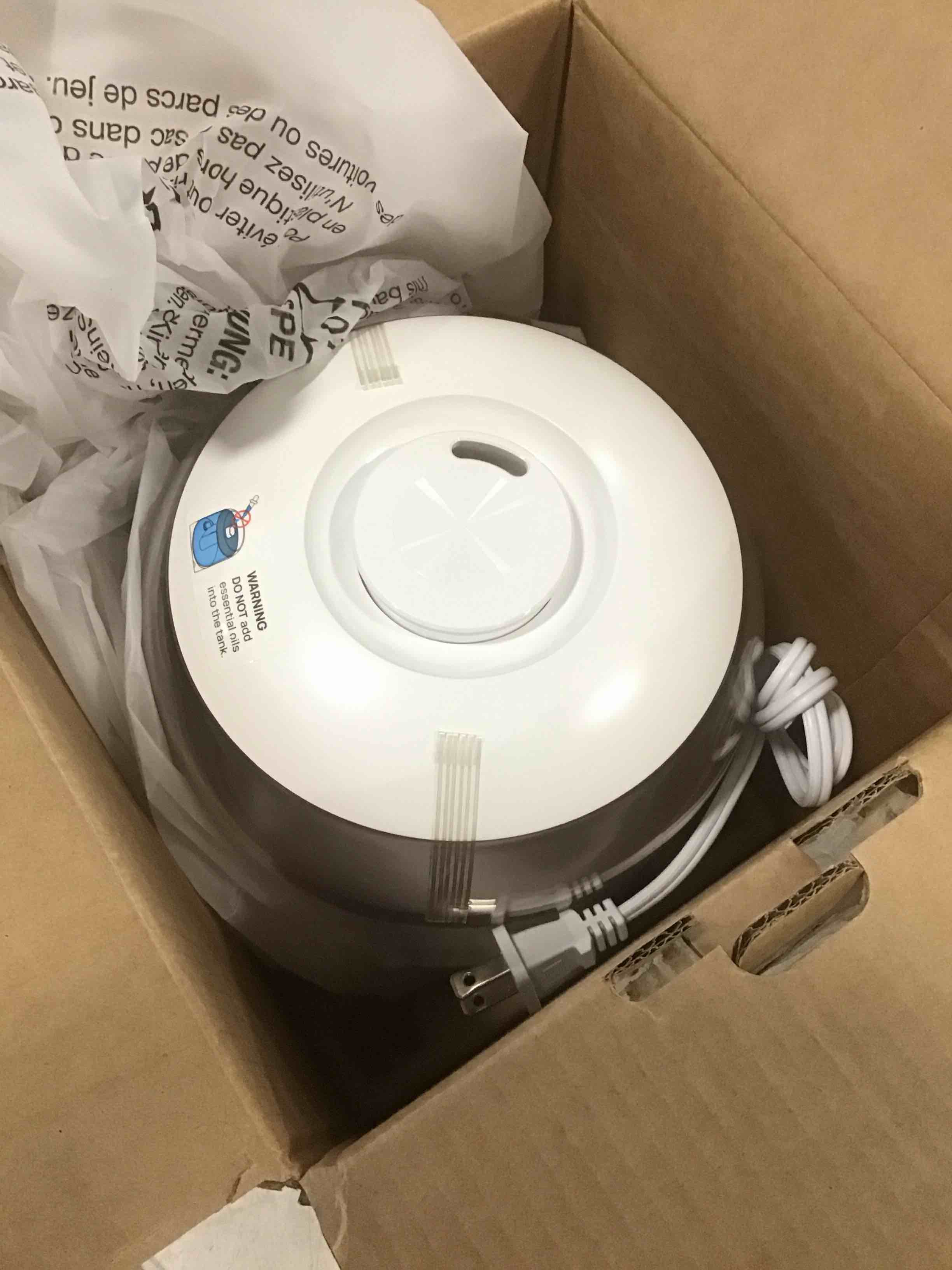 https://s3.amazonaws.com/lotting-images-prod/bidfta/PNK2196251_1744981968152.jpeg