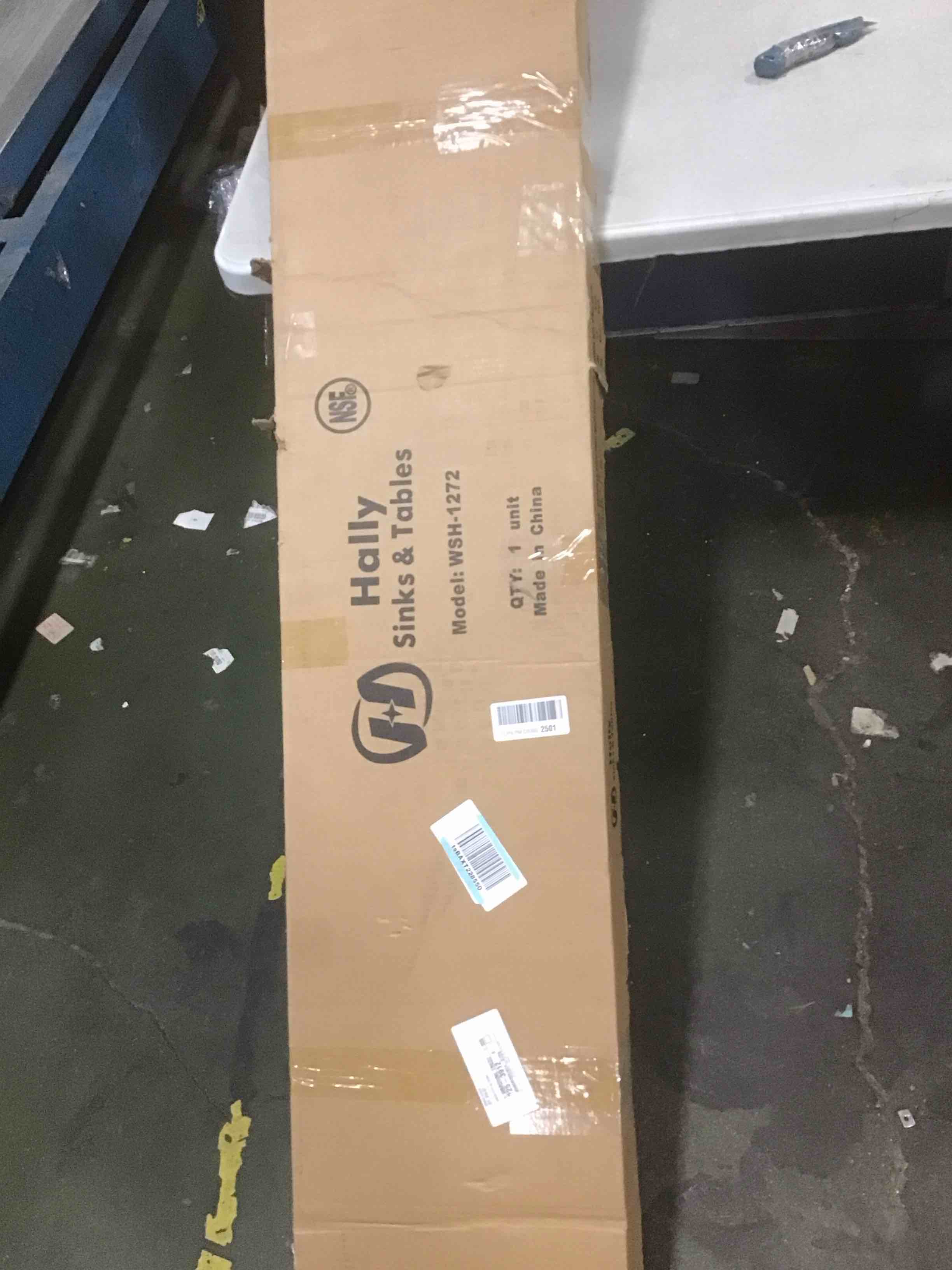 https://s3.amazonaws.com/lotting-images-prod/bidfta/PNK2196552_1745237664422.jpeg