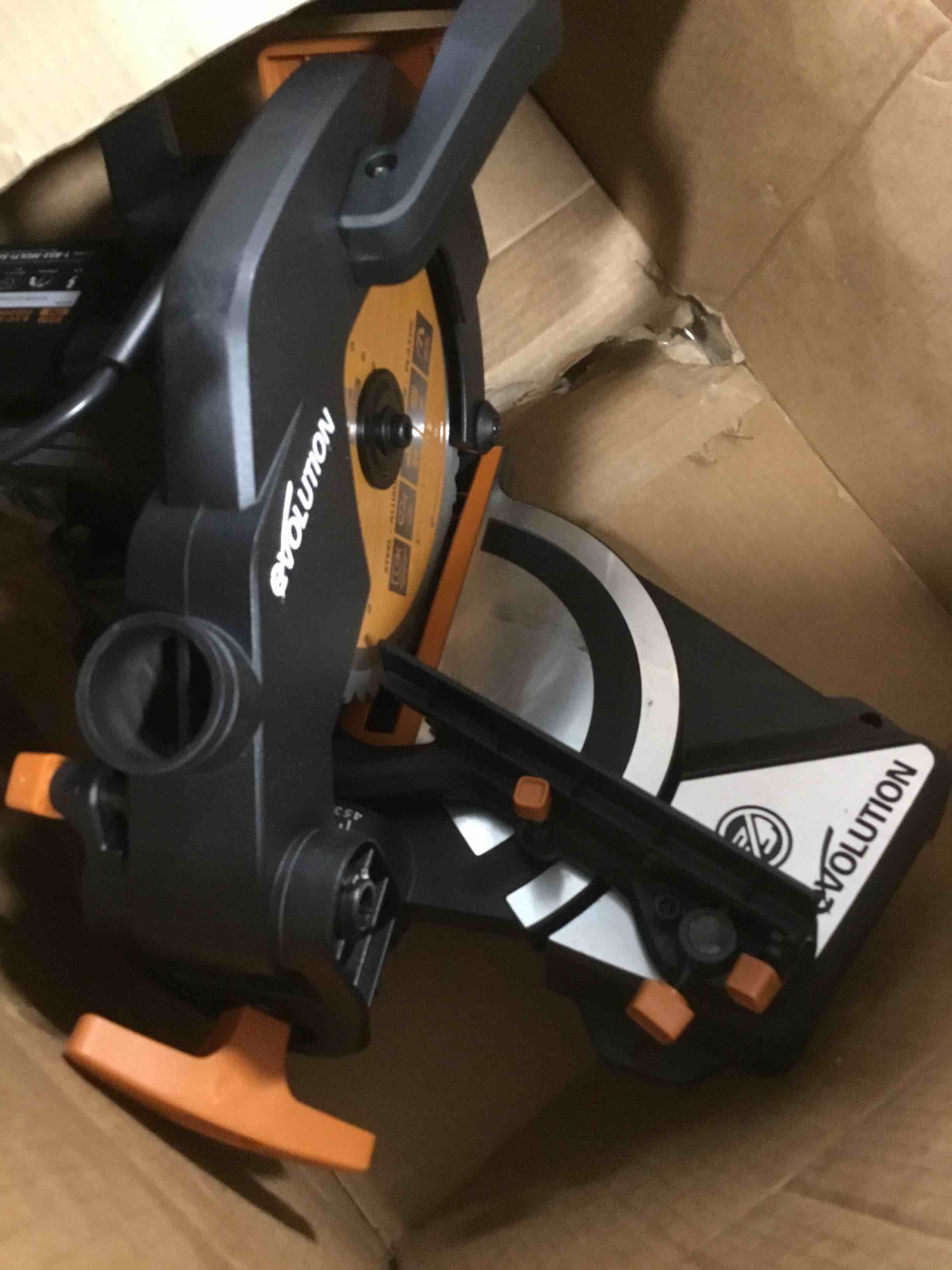 https://s3.amazonaws.com/lotting-images-prod/bidfta/PNK2197500_1742833180572.jpeg