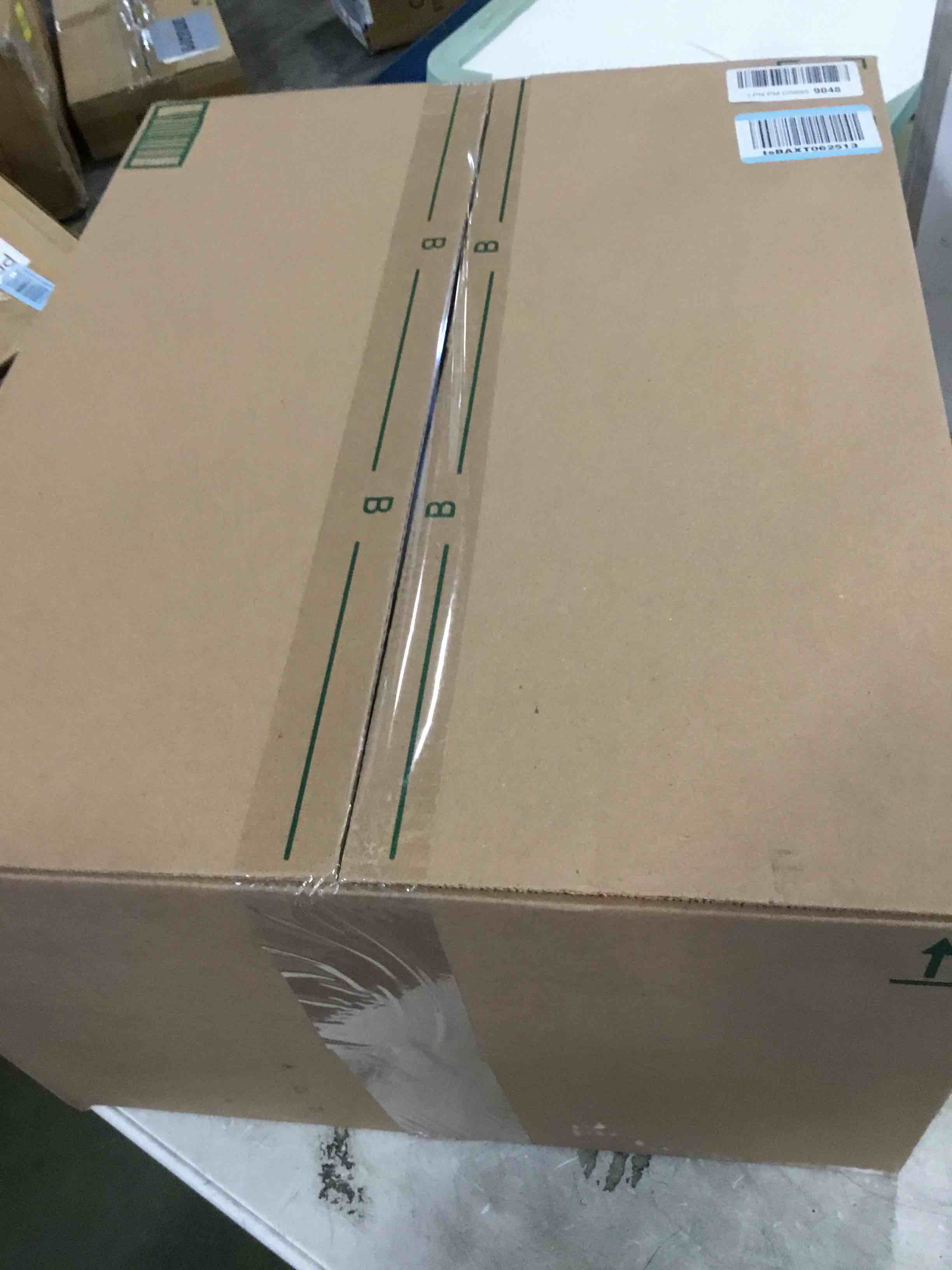 https://s3.amazonaws.com/lotting-images-prod/bidfta/PNK2197523_1742837230044.jpeg