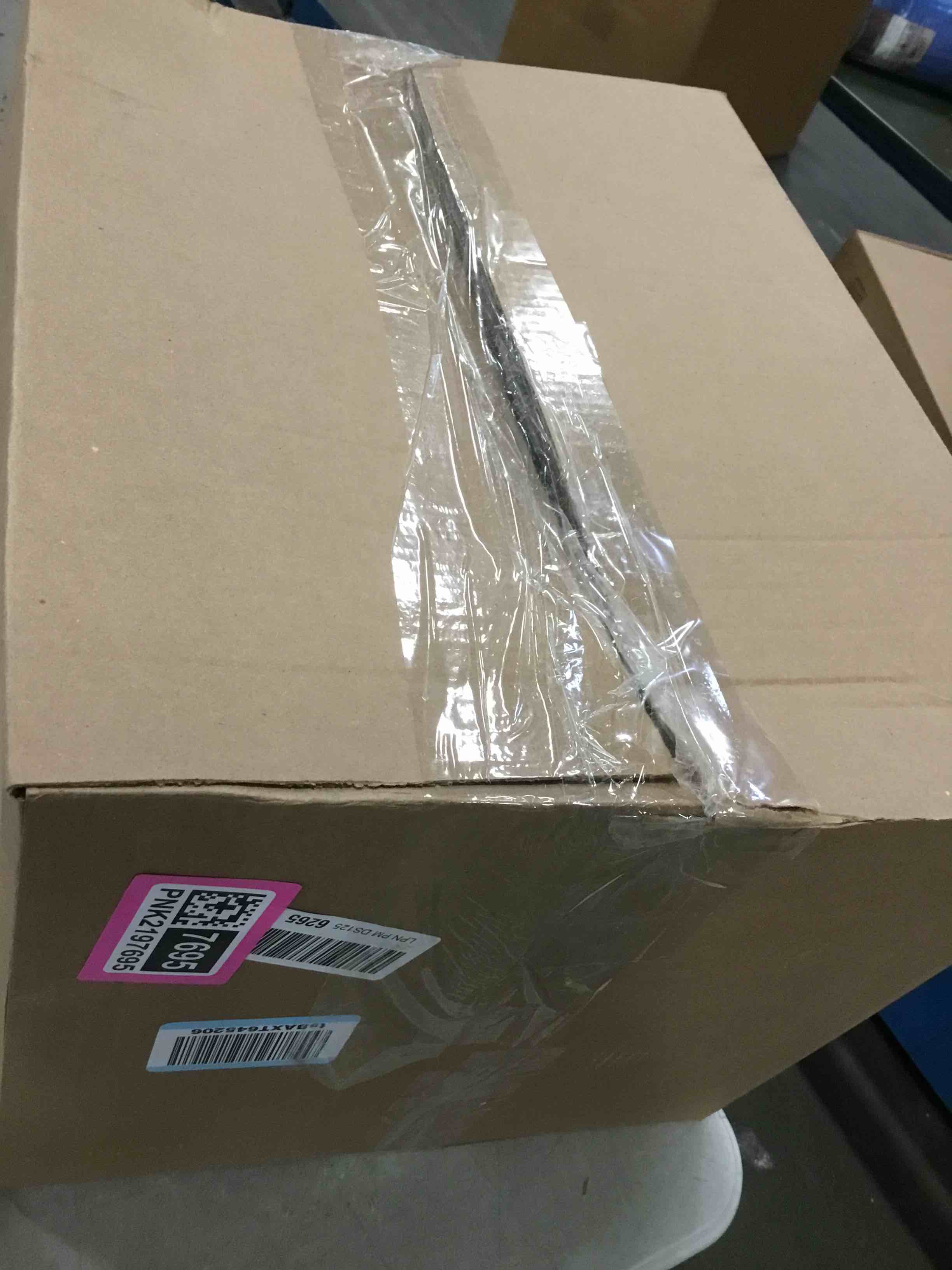 https://s3.amazonaws.com/lotting-images-prod/bidfta/PNK2197695_1742915082691.jpeg
