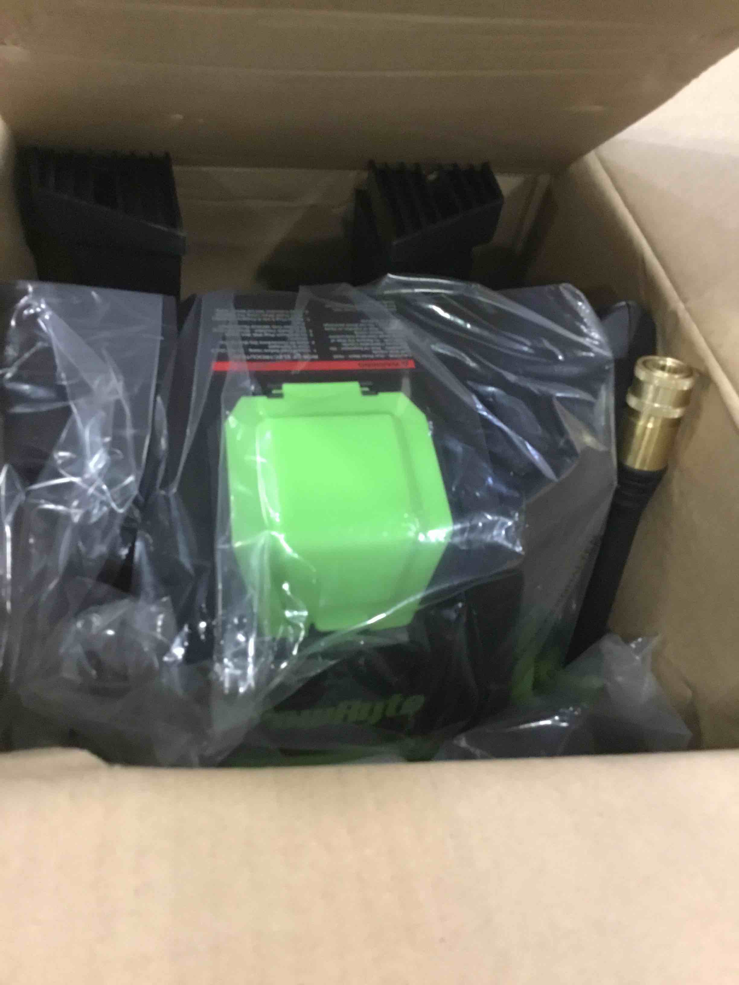 https://s3.amazonaws.com/lotting-images-prod/bidfta/PNK2197757_1742922885296.jpeg
