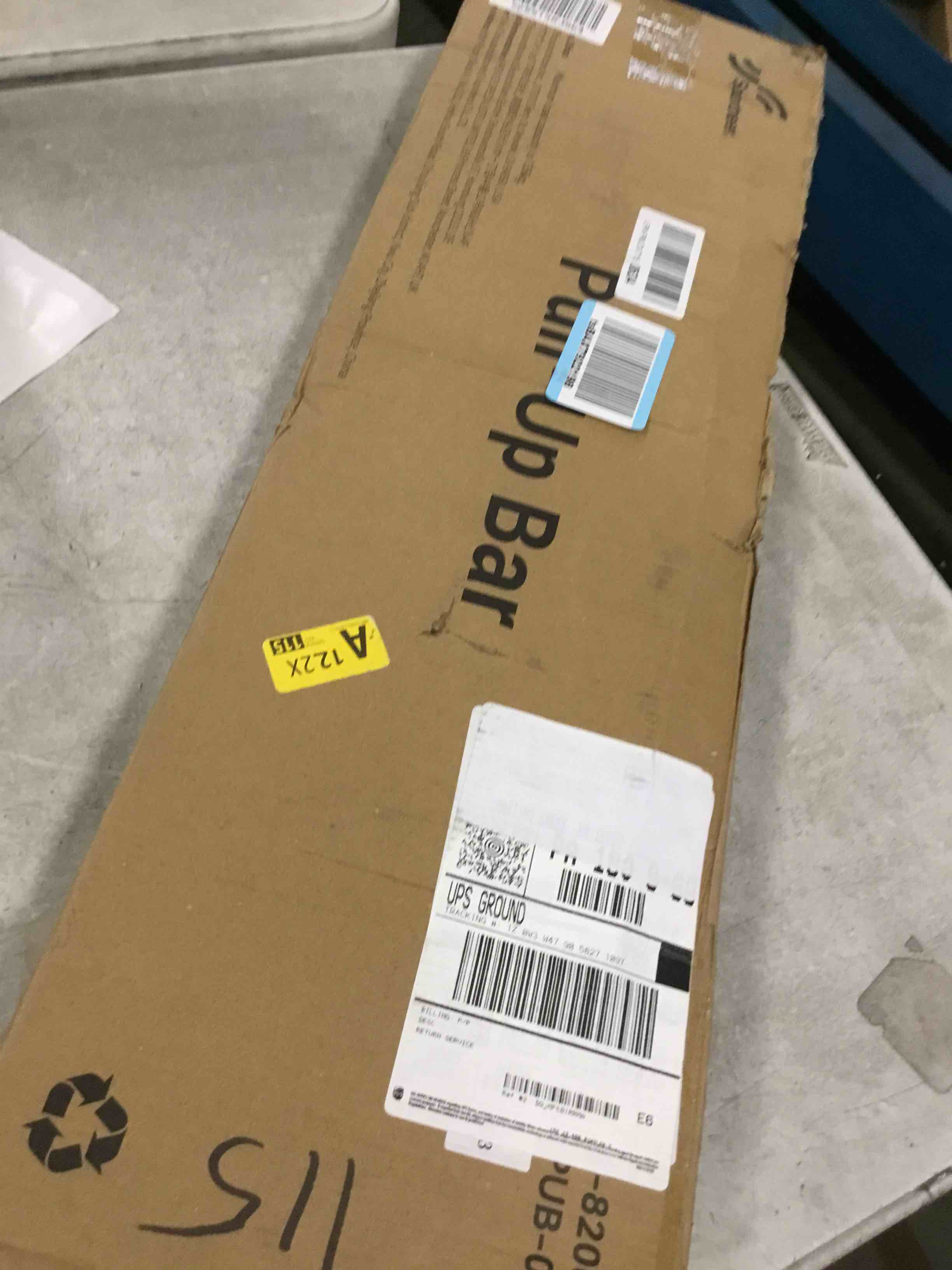 https://s3.amazonaws.com/lotting-images-prod/bidfta/PNK2199437_1743701627327.jpeg