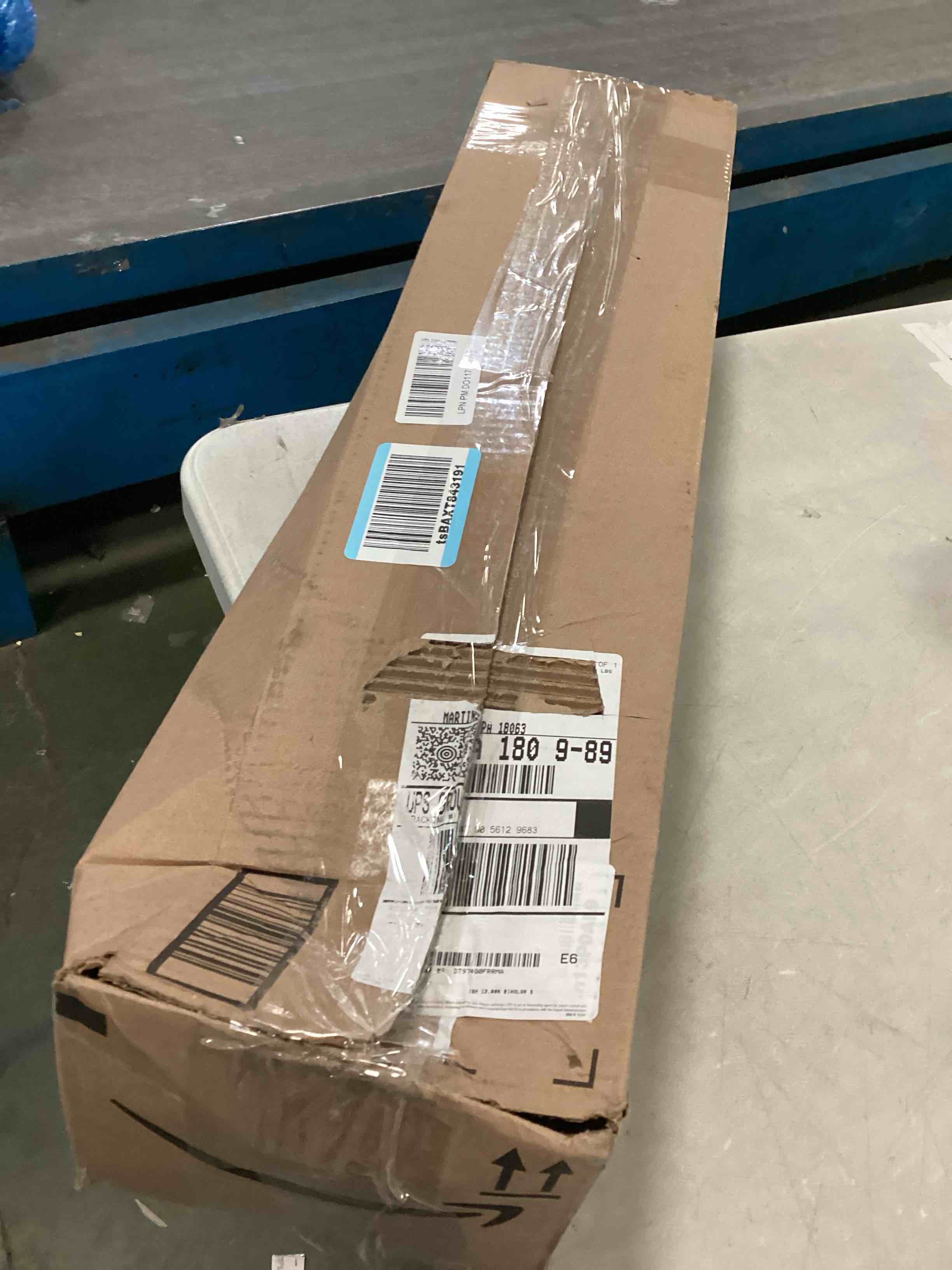 https://s3.amazonaws.com/lotting-images-prod/bidfta/PNK2201044_1741706288974.jpeg