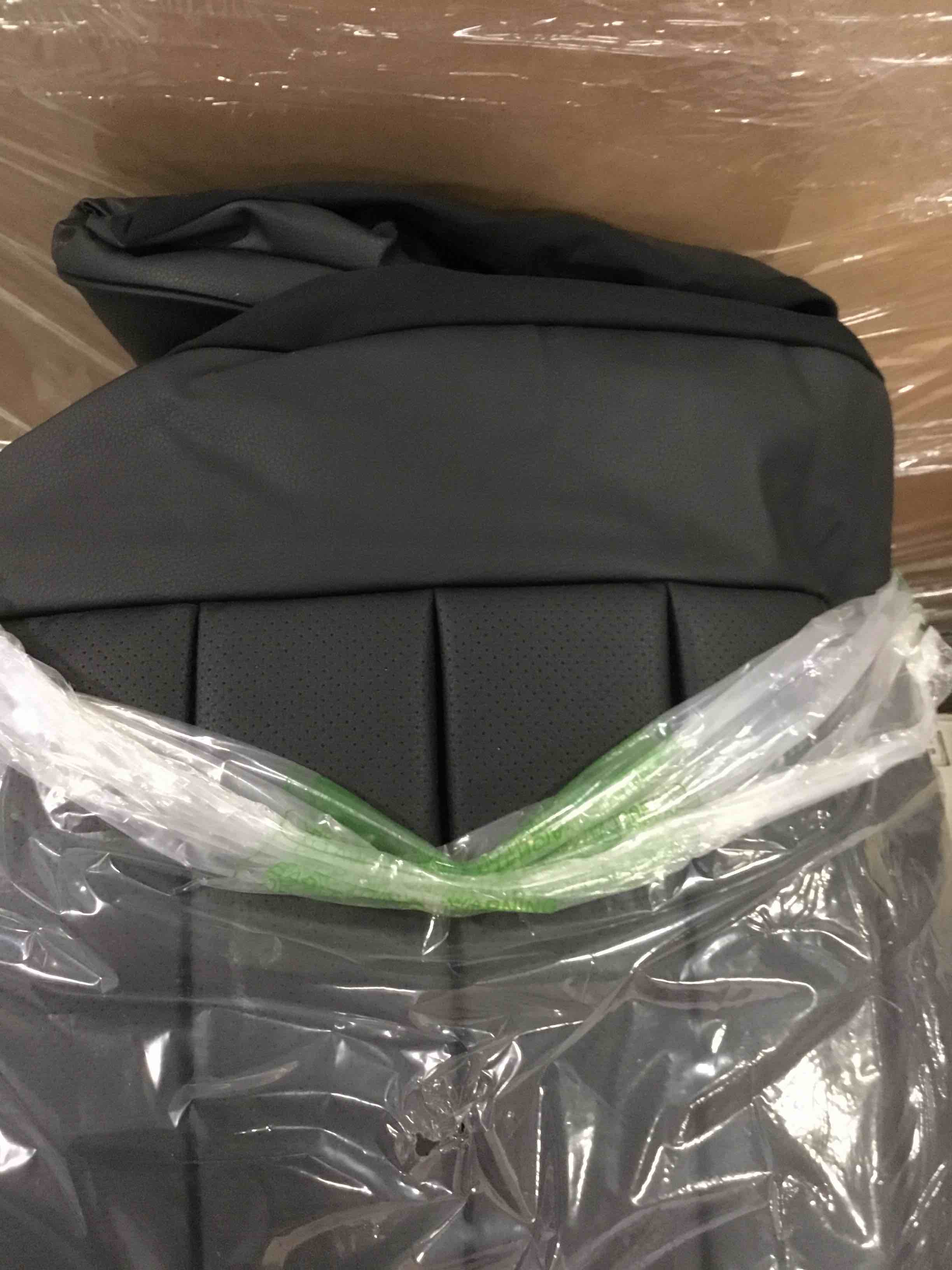 https://s3.amazonaws.com/lotting-images-prod/bidfta/PNK2205817_1743446595600.jpeg
