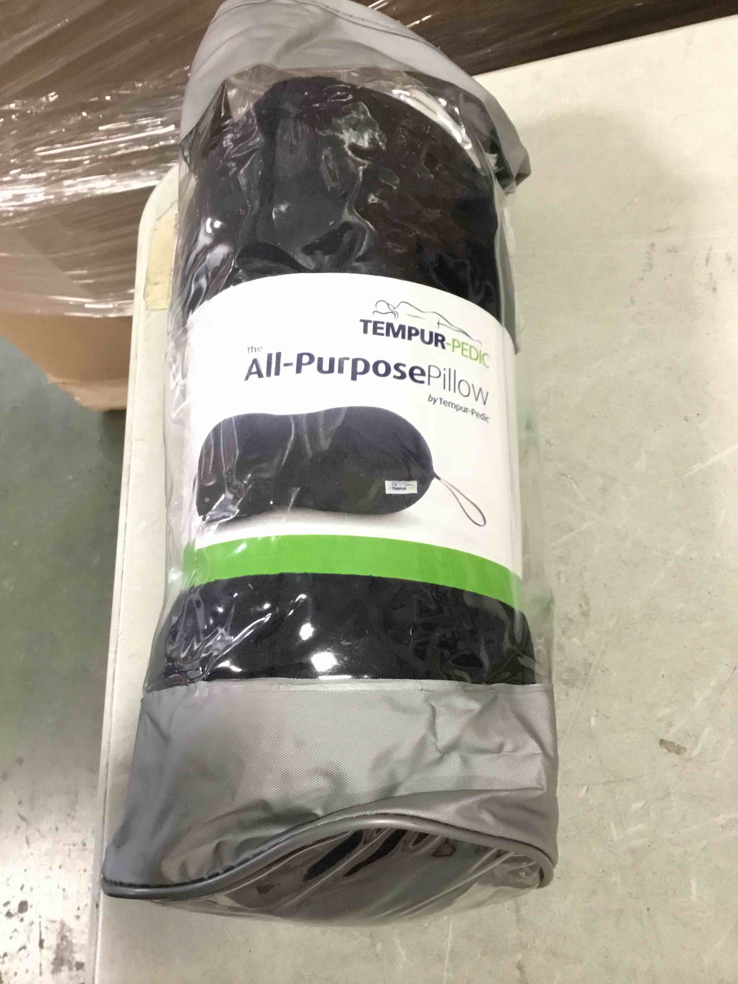 https://s3.amazonaws.com/lotting-images-prod/bidfta/PNK2205819_1743446753468.jpeg
