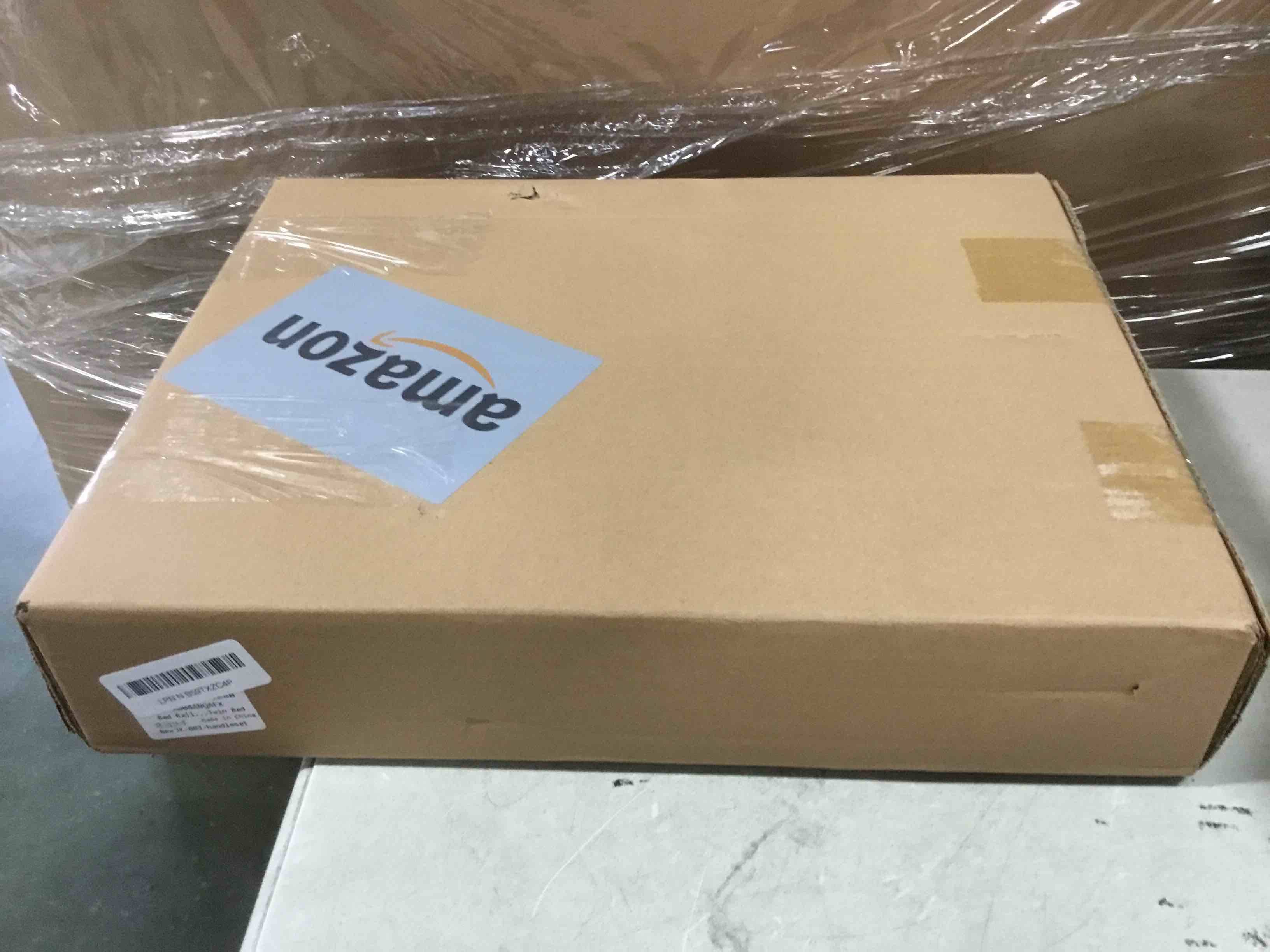 https://s3.amazonaws.com/lotting-images-prod/bidfta/PNK2205831_1743447805347.jpeg