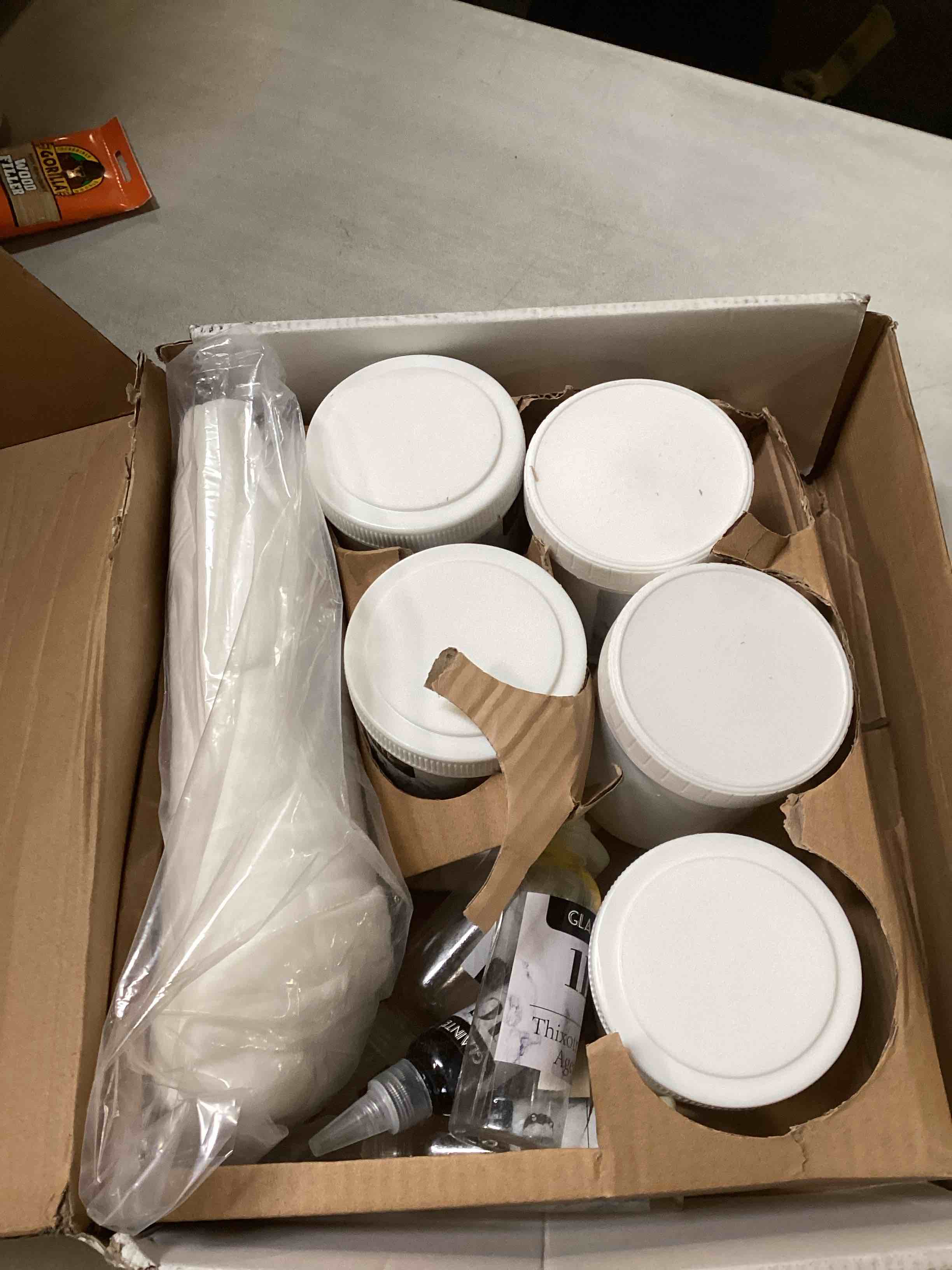https://s3.amazonaws.com/lotting-images-prod/bidfta/PNK2208128_1742847083534.jpeg