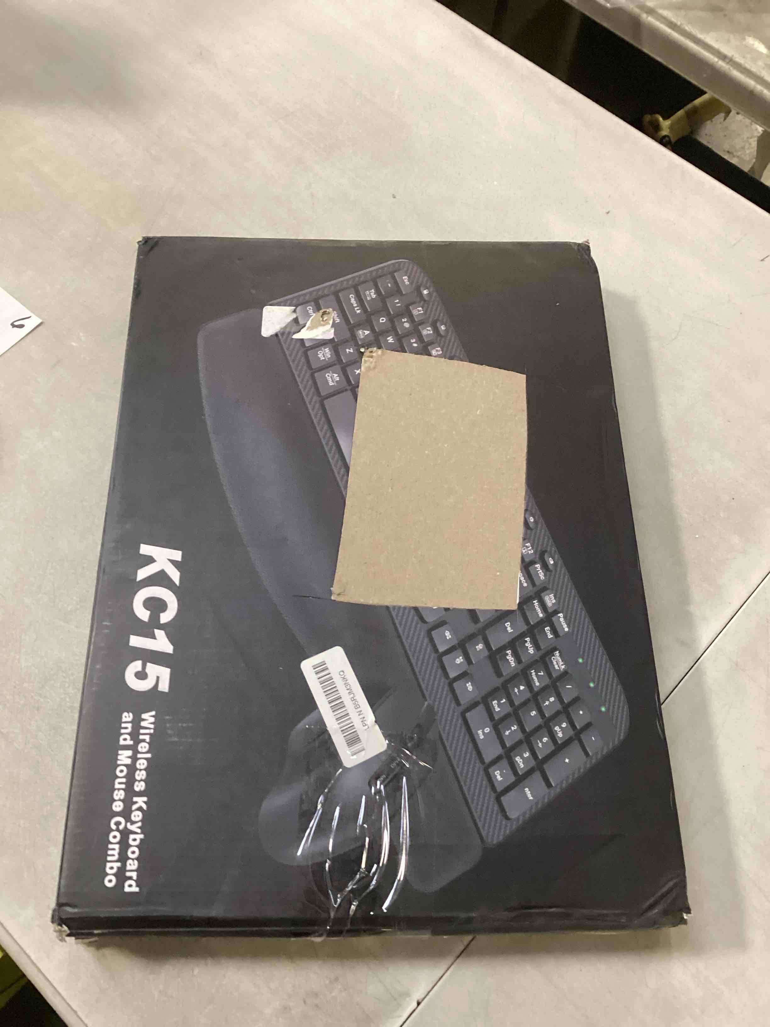 https://s3.amazonaws.com/lotting-images-prod/bidfta/PNK2208195_1742914355215.jpeg