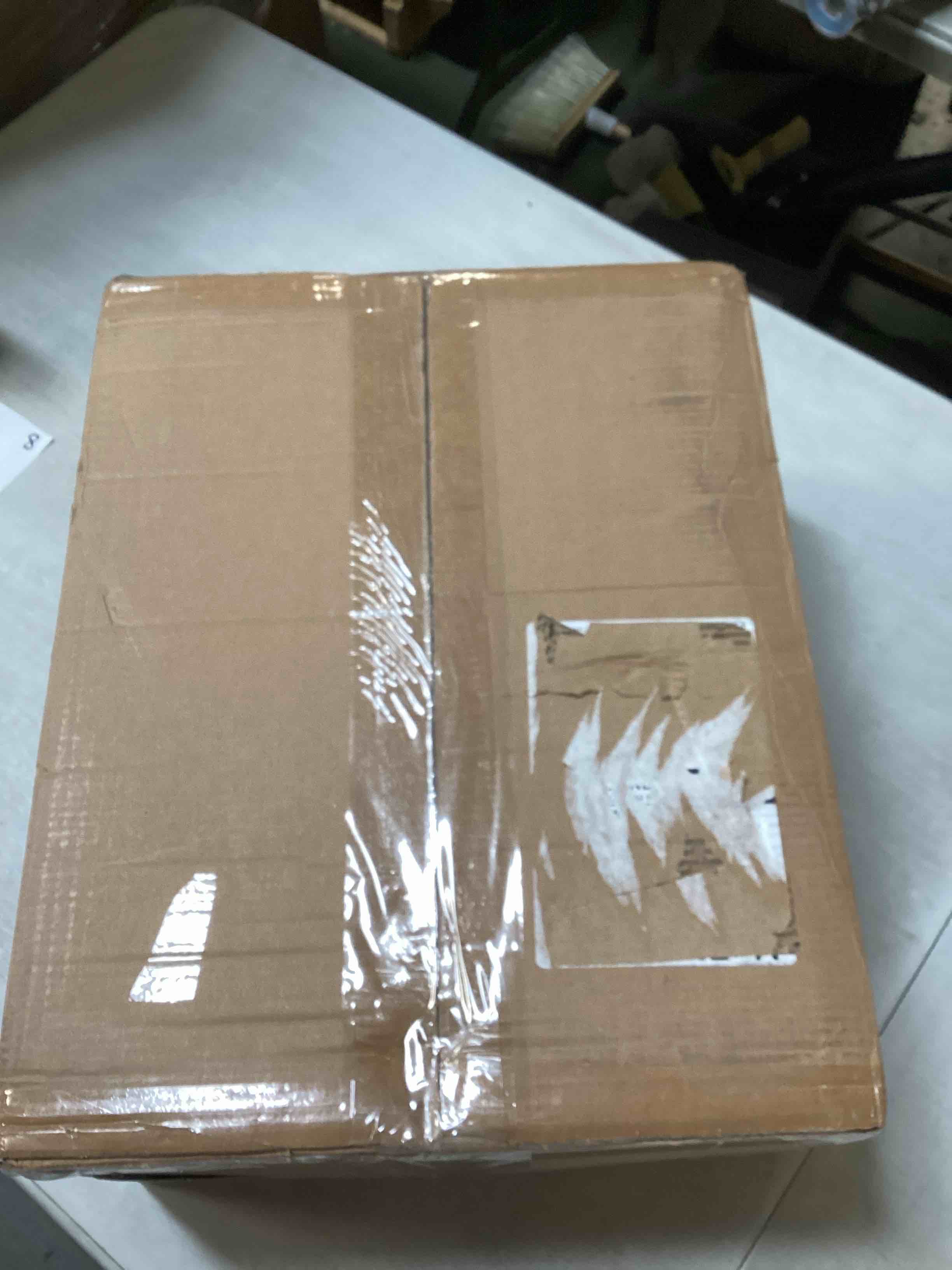 https://s3.amazonaws.com/lotting-images-prod/bidfta/PNK2208423_1743000136939.jpeg