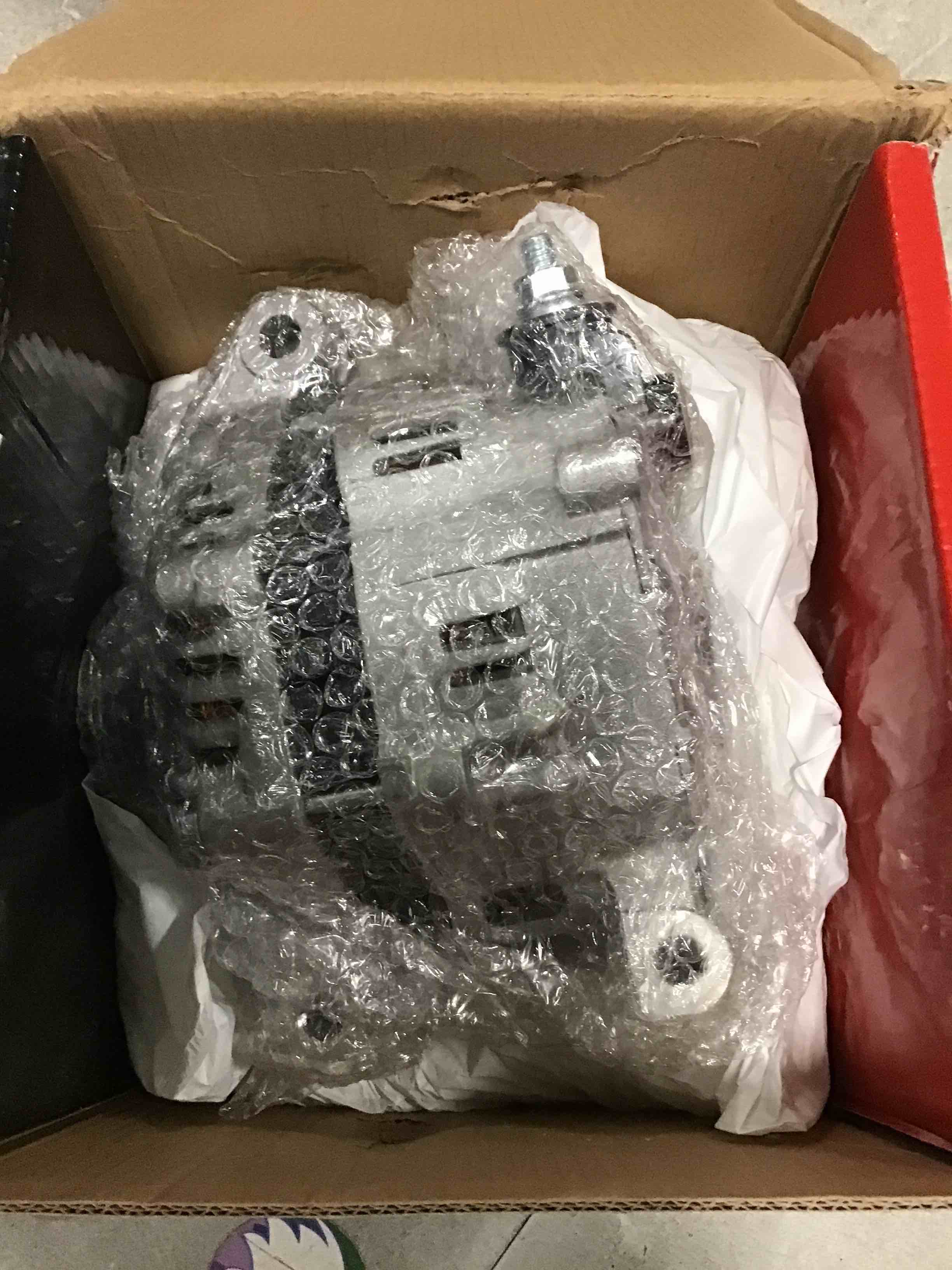 https://s3.amazonaws.com/lotting-images-prod/bidfta/PNK2210693_1741977360929.jpeg
