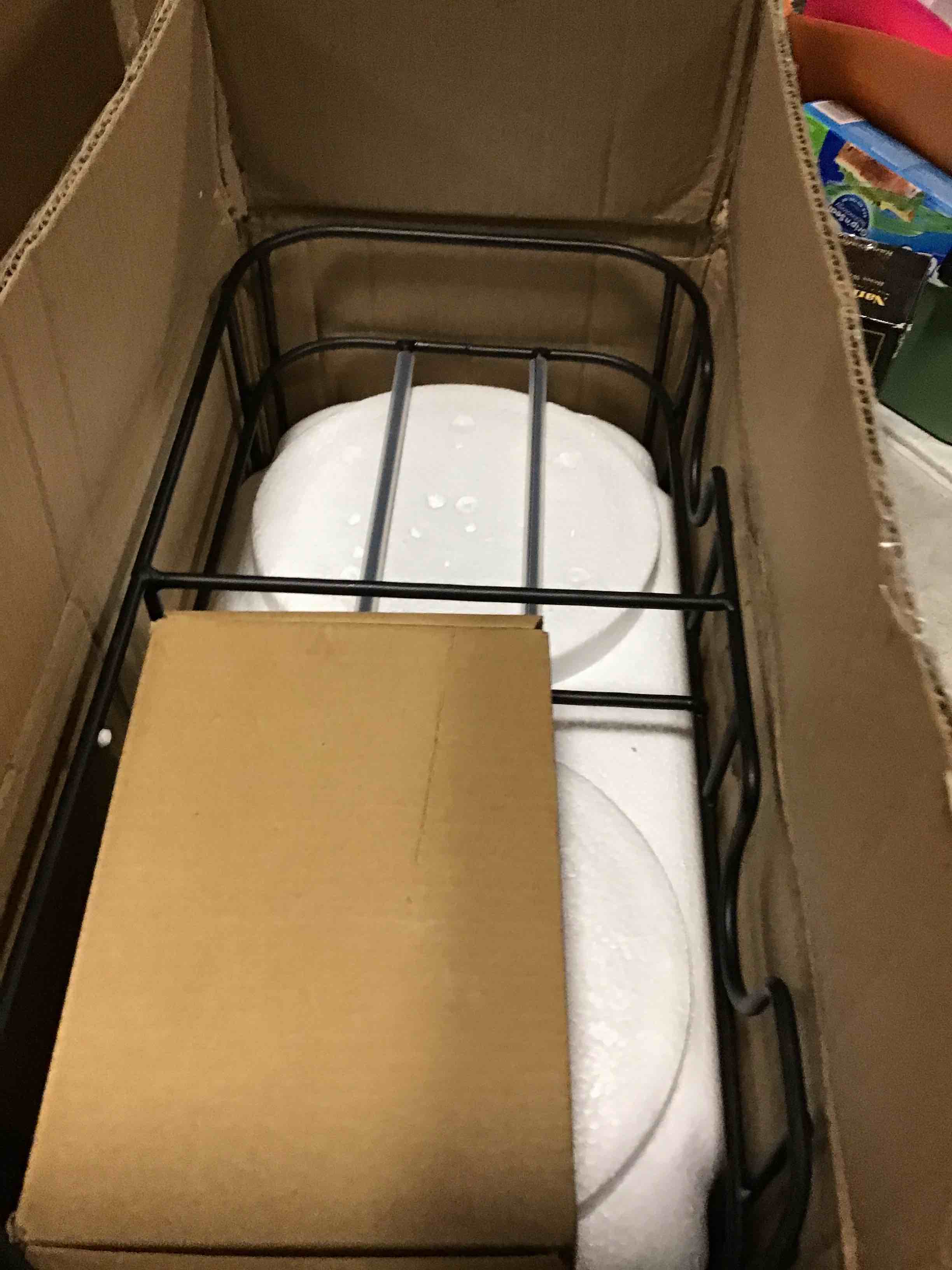 https://s3.amazonaws.com/lotting-images-prod/bidfta/PNK2210725_1742214665996.jpeg