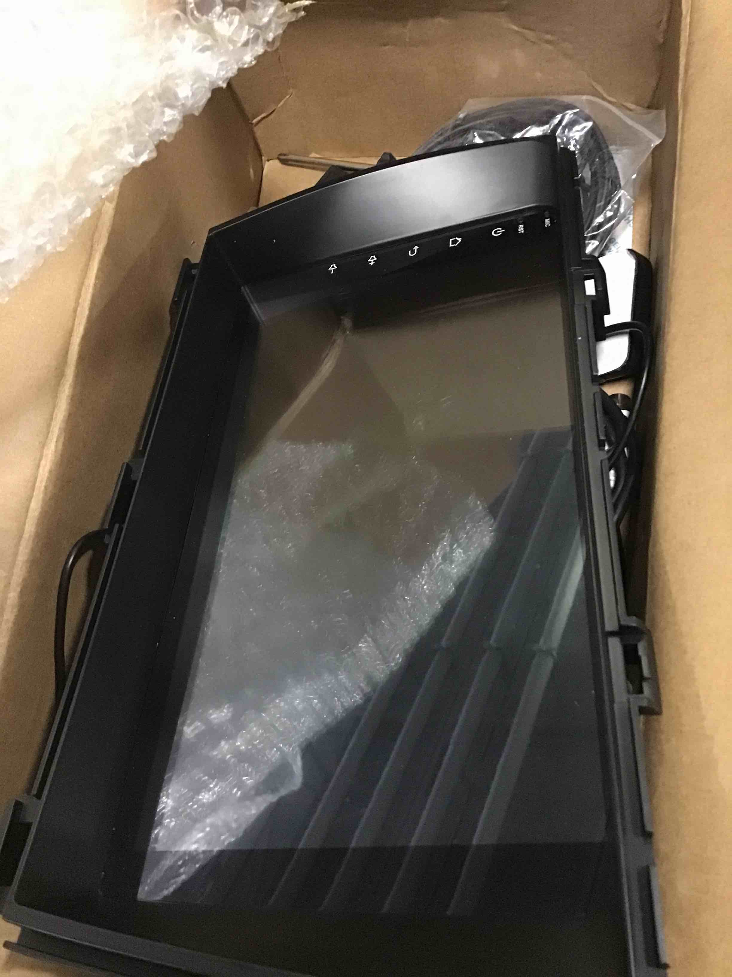 https://s3.amazonaws.com/lotting-images-prod/bidfta/PNK2210760_1742225617835.jpeg