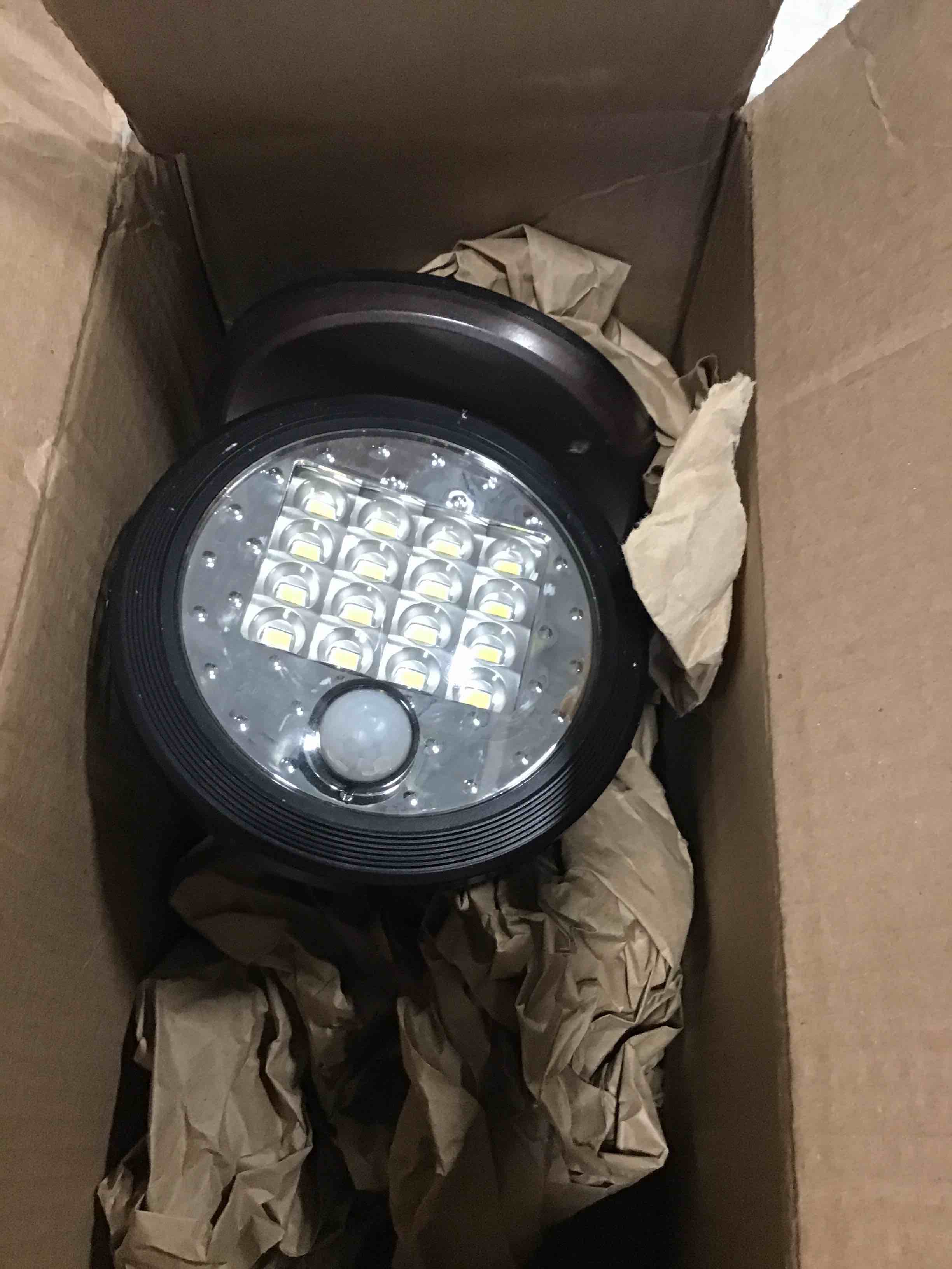 https://s3.amazonaws.com/lotting-images-prod/bidfta/PNK2211037_1742409835038.jpeg