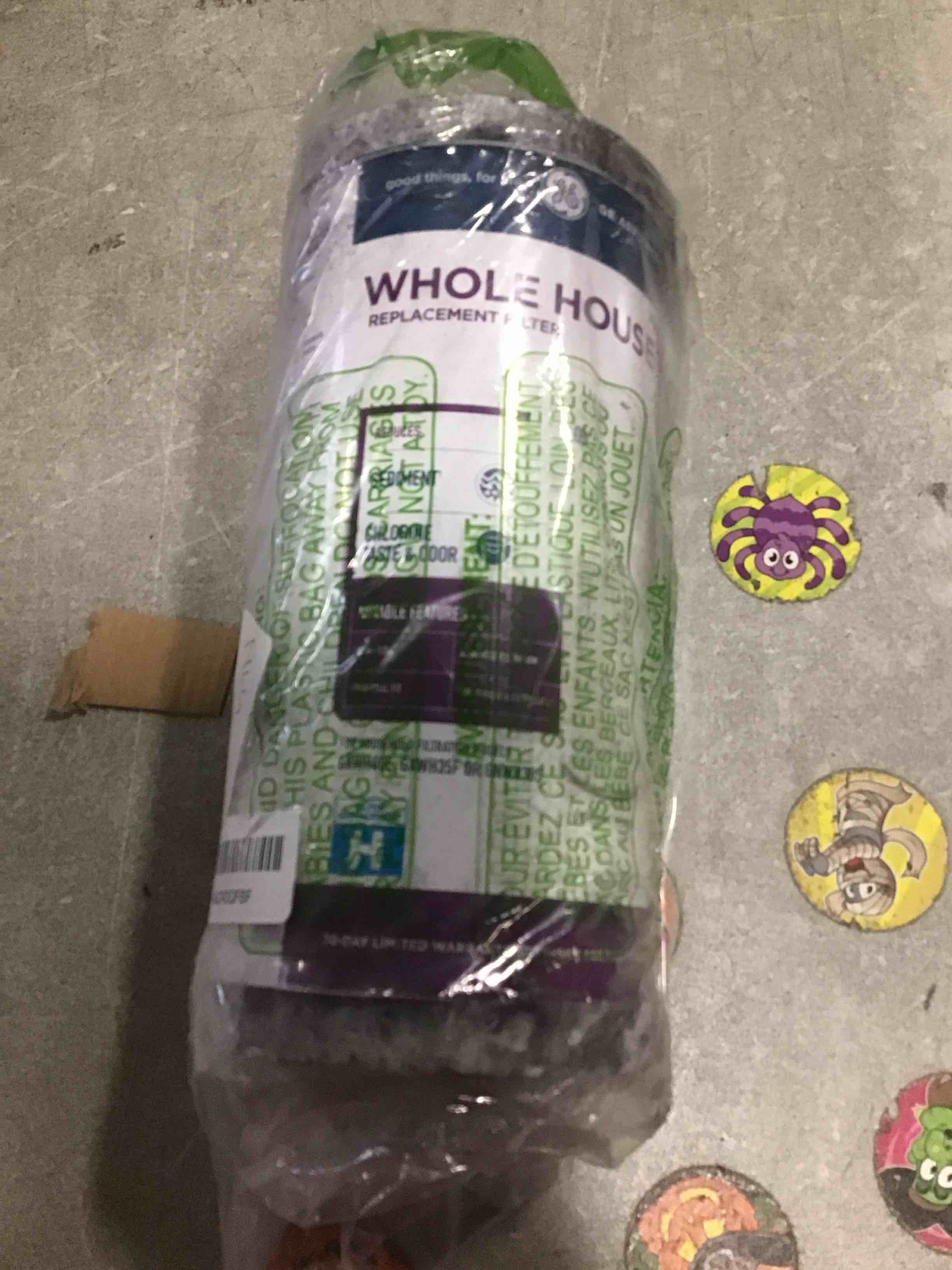 https://s3.amazonaws.com/lotting-images-prod/bidfta/PNK2211097_1742473571947.jpeg