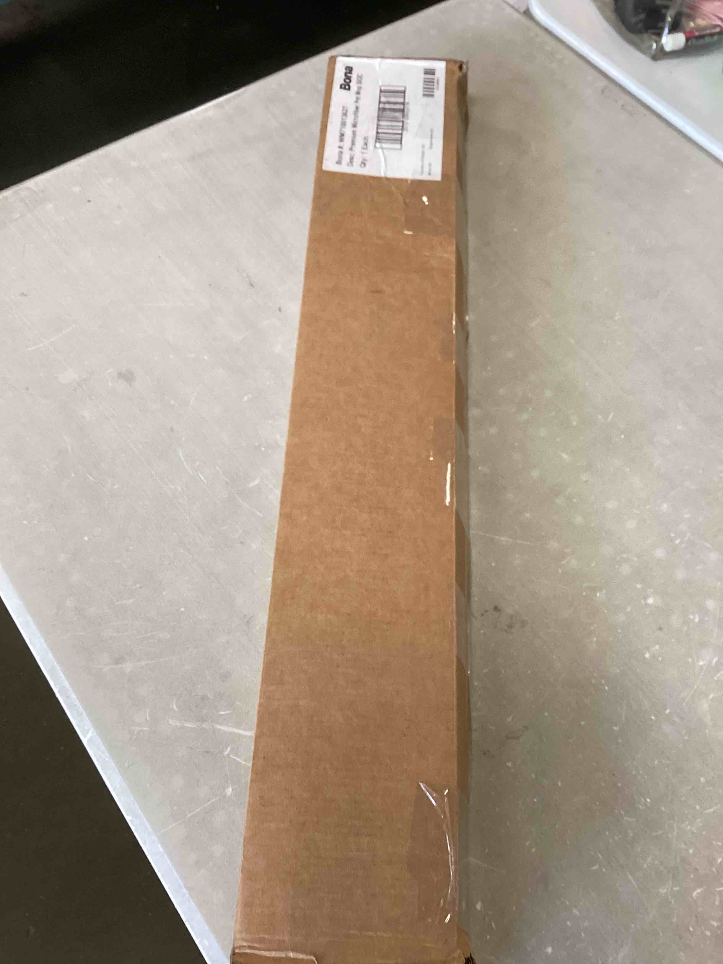 https://s3.amazonaws.com/lotting-images-prod/bidfta/PNK2212852_1741702712270.jpeg
