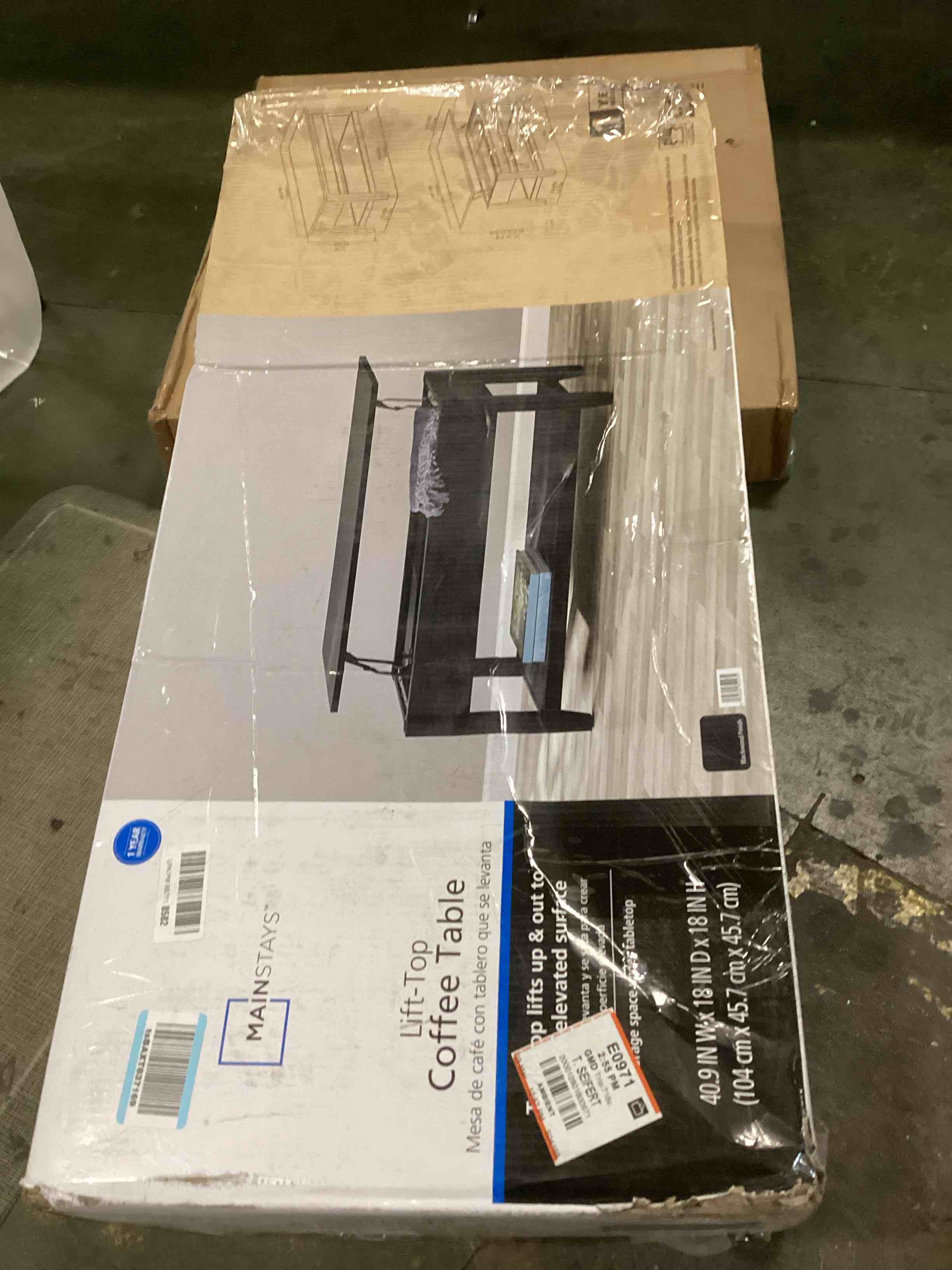 https://s3.amazonaws.com/lotting-images-prod/bidfta/PNK2213121_1741957571672.jpeg
