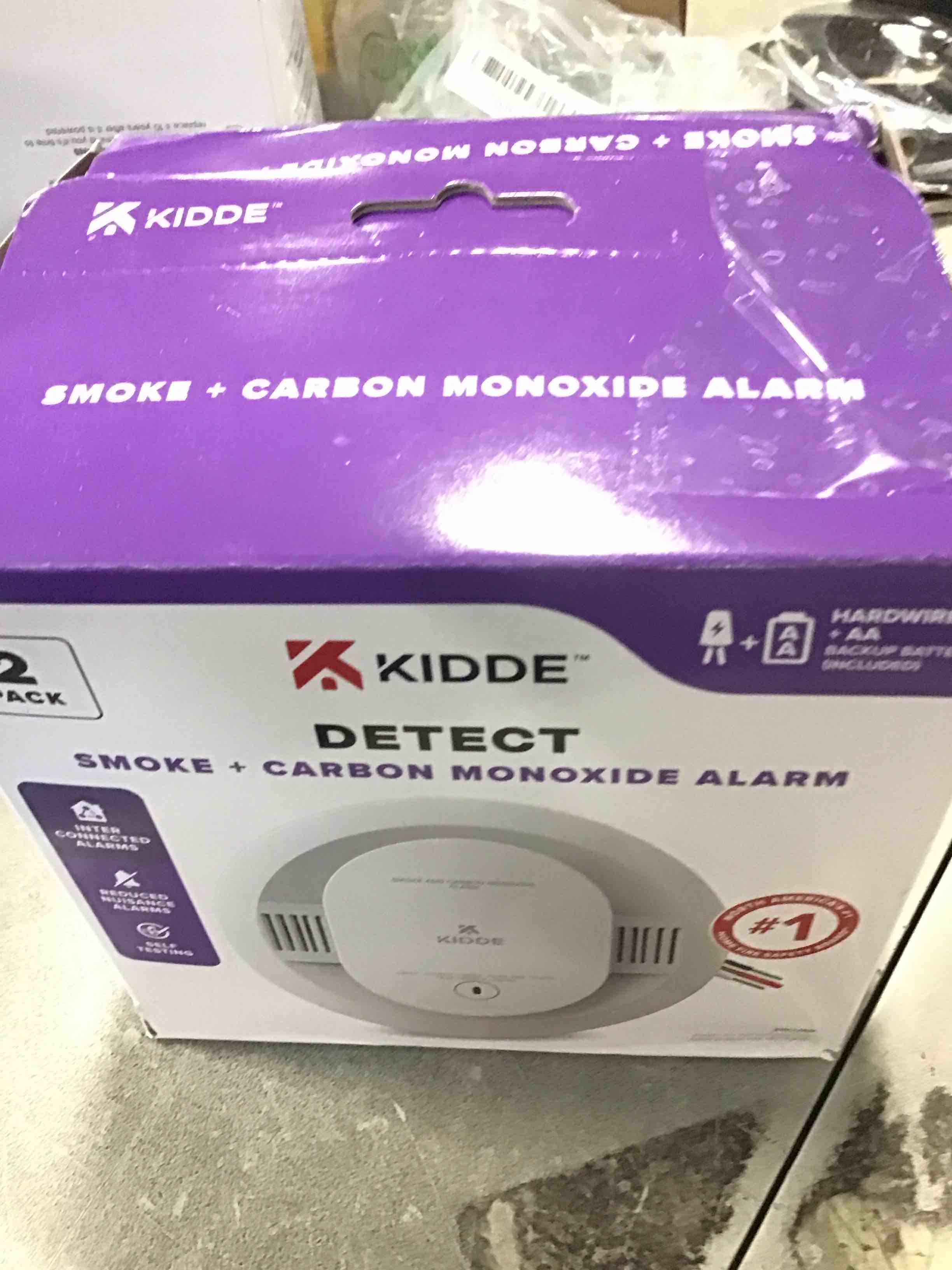 https://s3.amazonaws.com/lotting-images-prod/bidfta/PNK2213337_1742222960422.jpeg