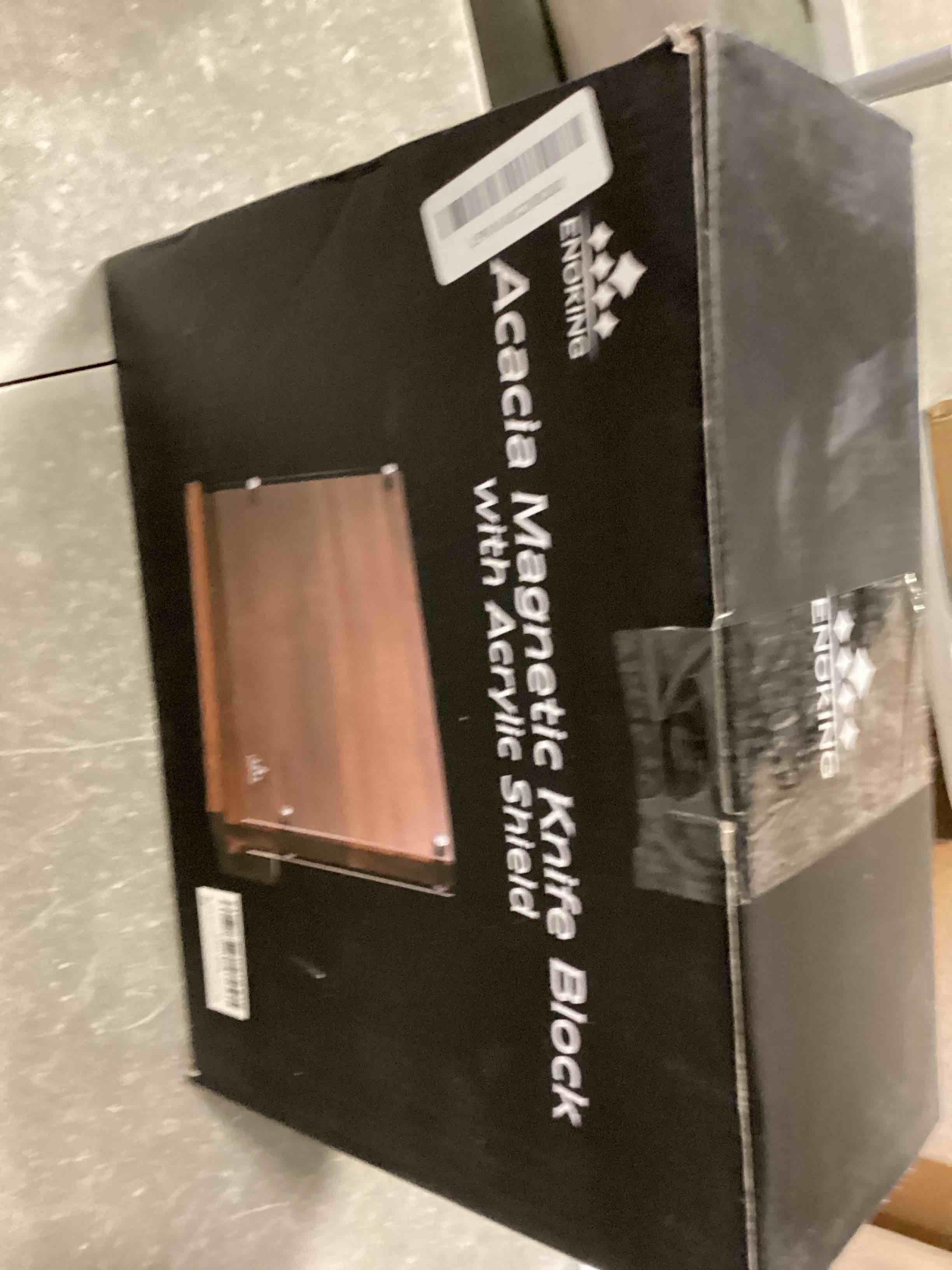 https://s3.amazonaws.com/lotting-images-prod/bidfta/PNK2213465_1742301219238.jpeg