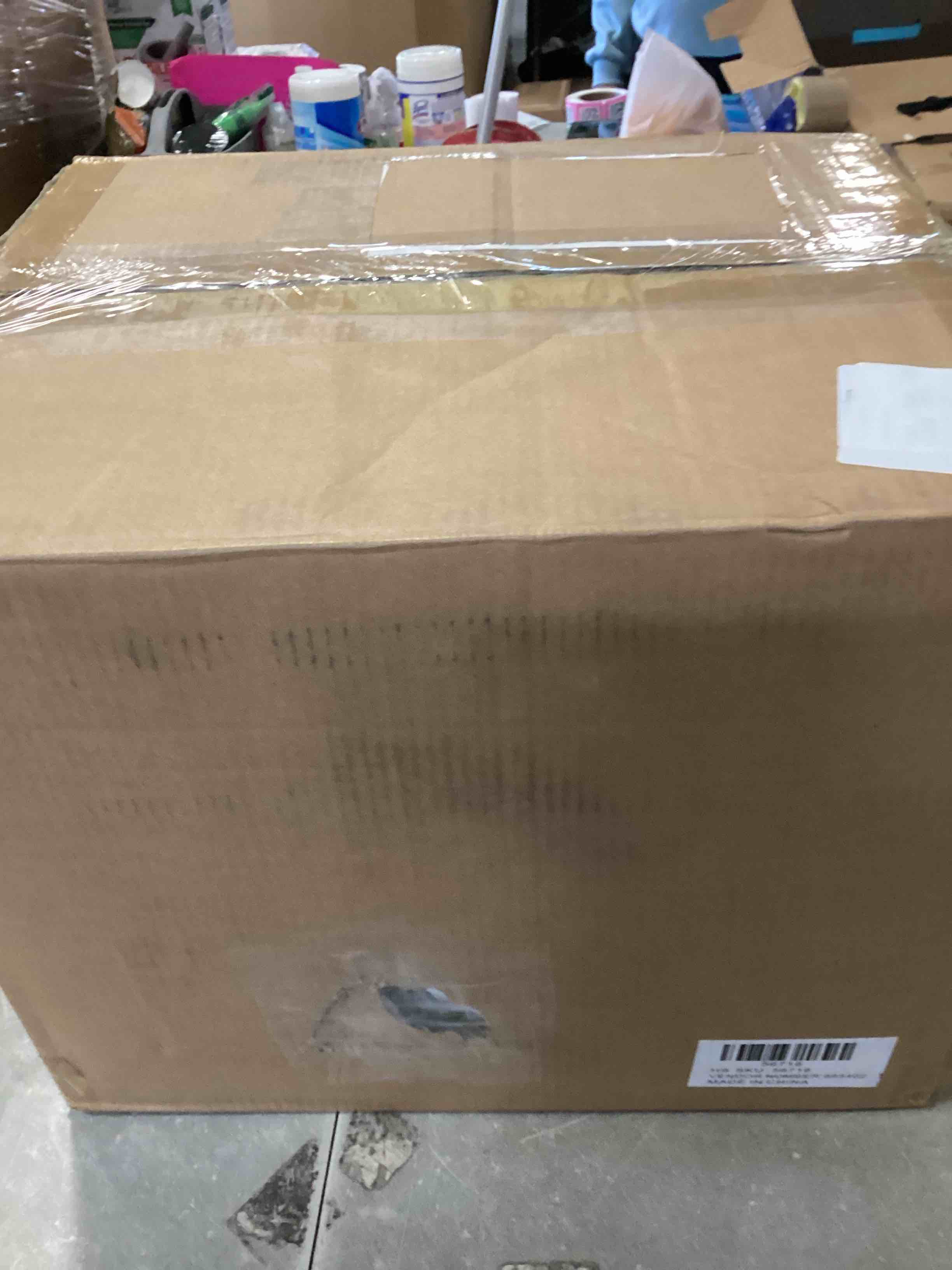 https://s3.amazonaws.com/lotting-images-prod/bidfta/PNK2214217_1742577707002.jpeg
