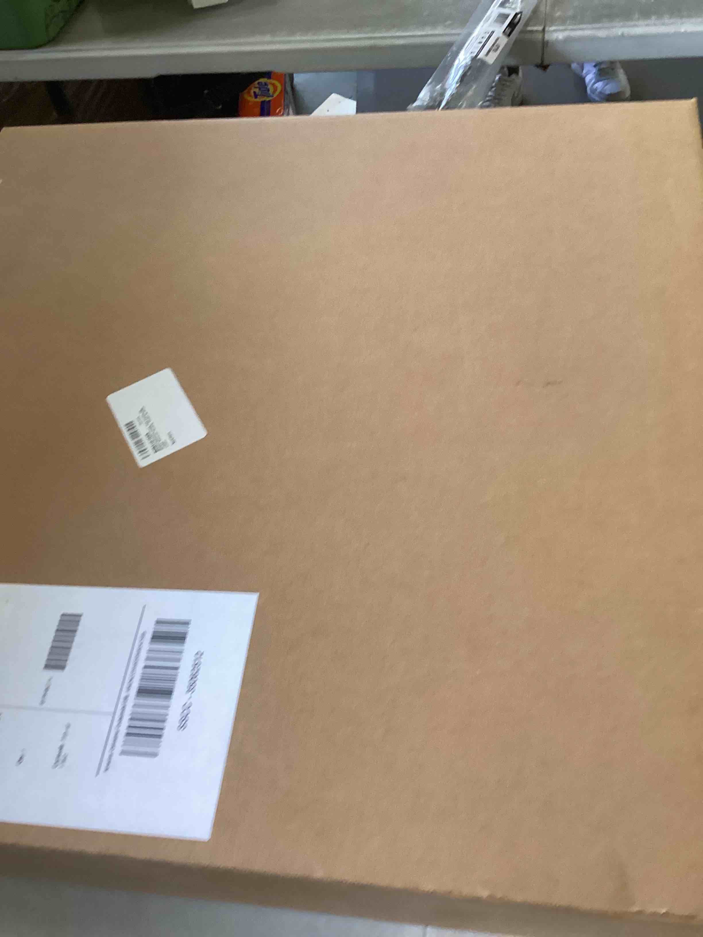 https://s3.amazonaws.com/lotting-images-prod/bidfta/PNK2218367_1741289461095.jpeg