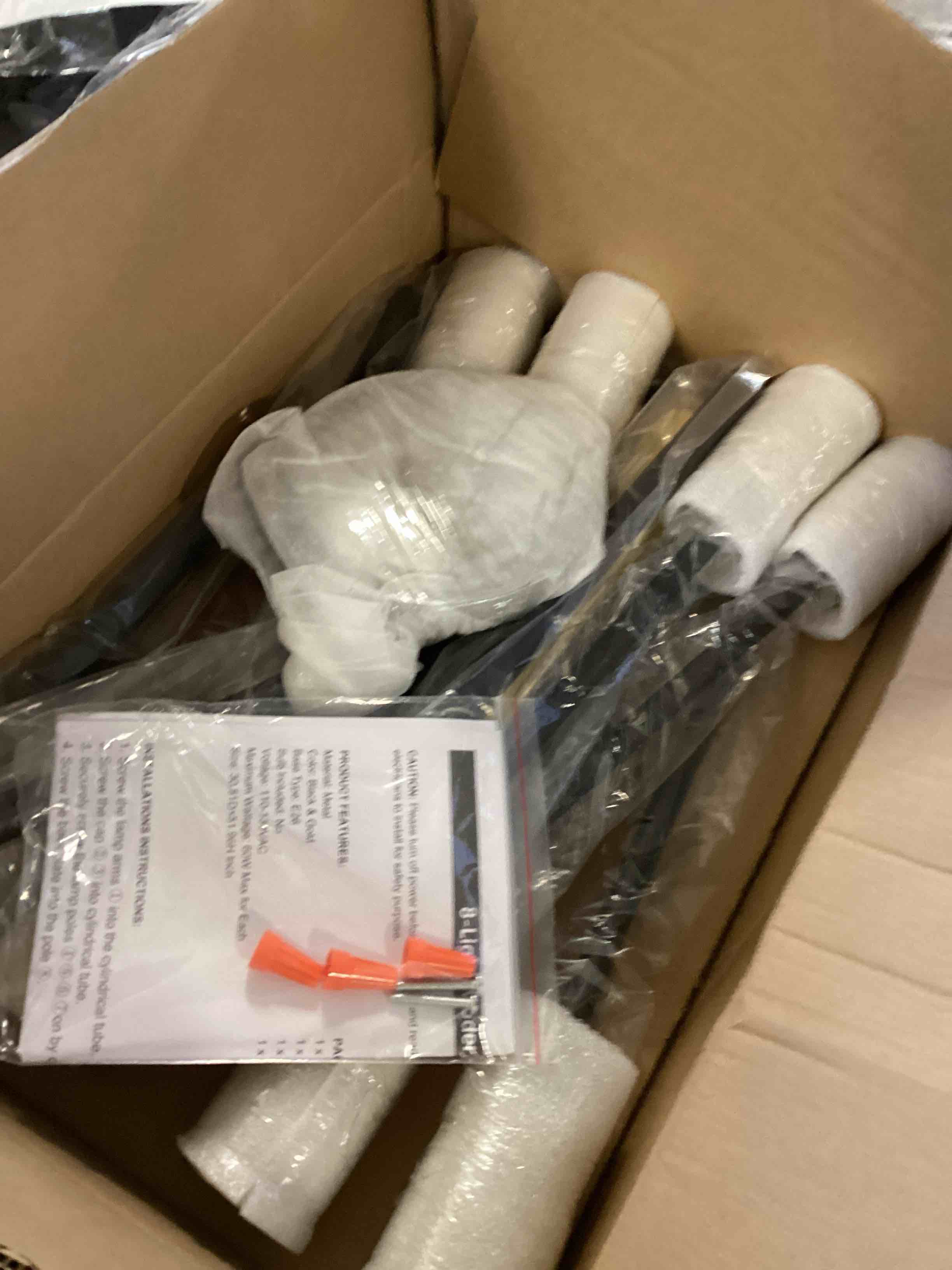 https://s3.amazonaws.com/lotting-images-prod/bidfta/PNK2219375_1742846930087.jpeg