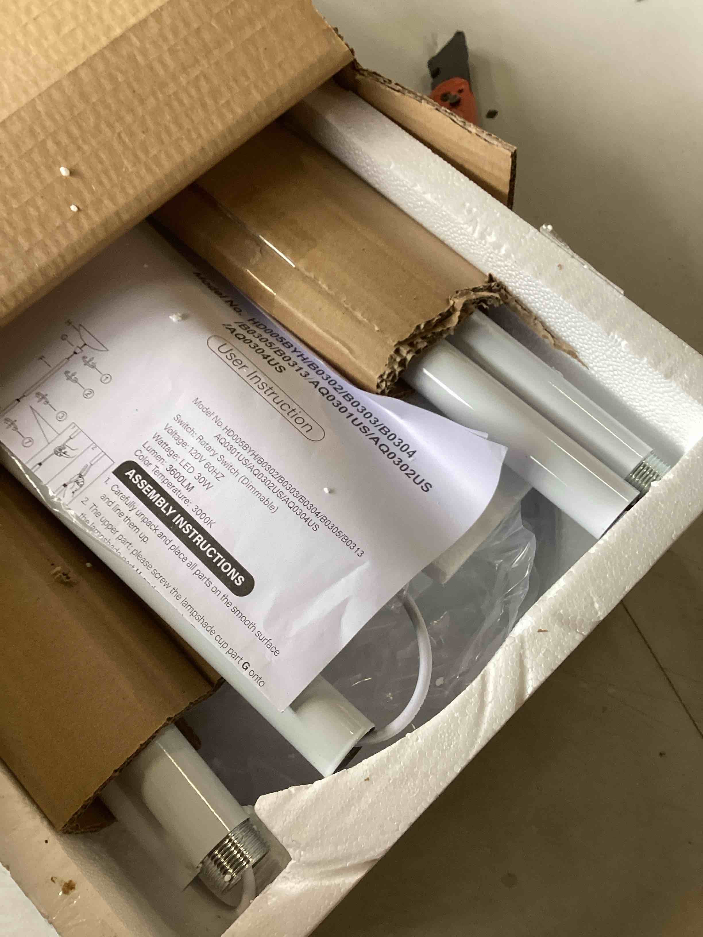 https://s3.amazonaws.com/lotting-images-prod/bidfta/PNK2219945_1743439025803.jpeg