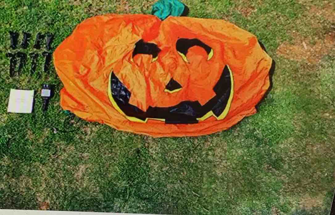 Halloween Inflatable Pumpkin Outdoor Decoration, 8.5FT Long Inflatable Pumpkin Lanterns with Build-in LED Lights, 