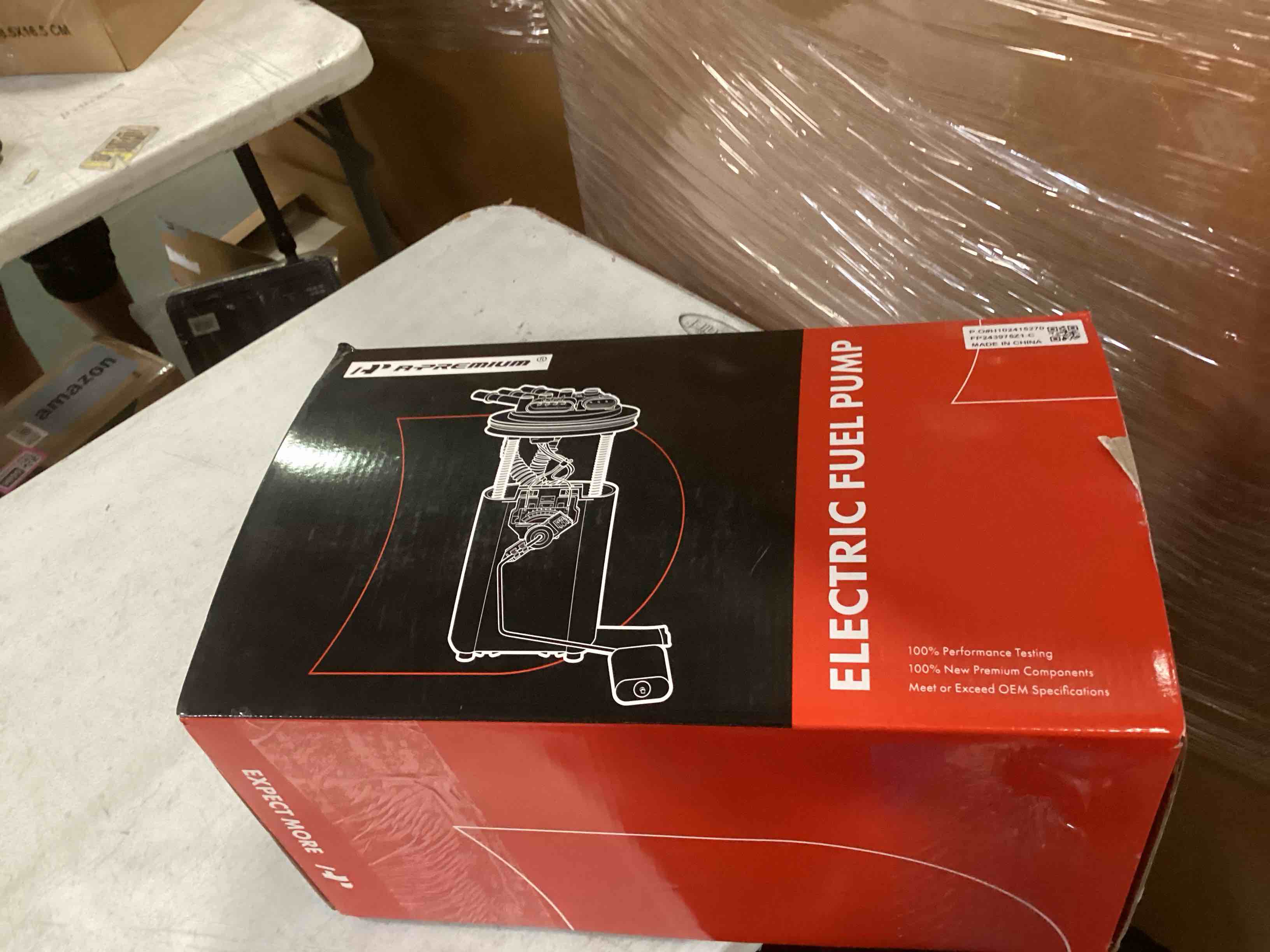 https://s3.amazonaws.com/lotting-images-prod/bidfta/PNK2227088_1741982335460.jpeg